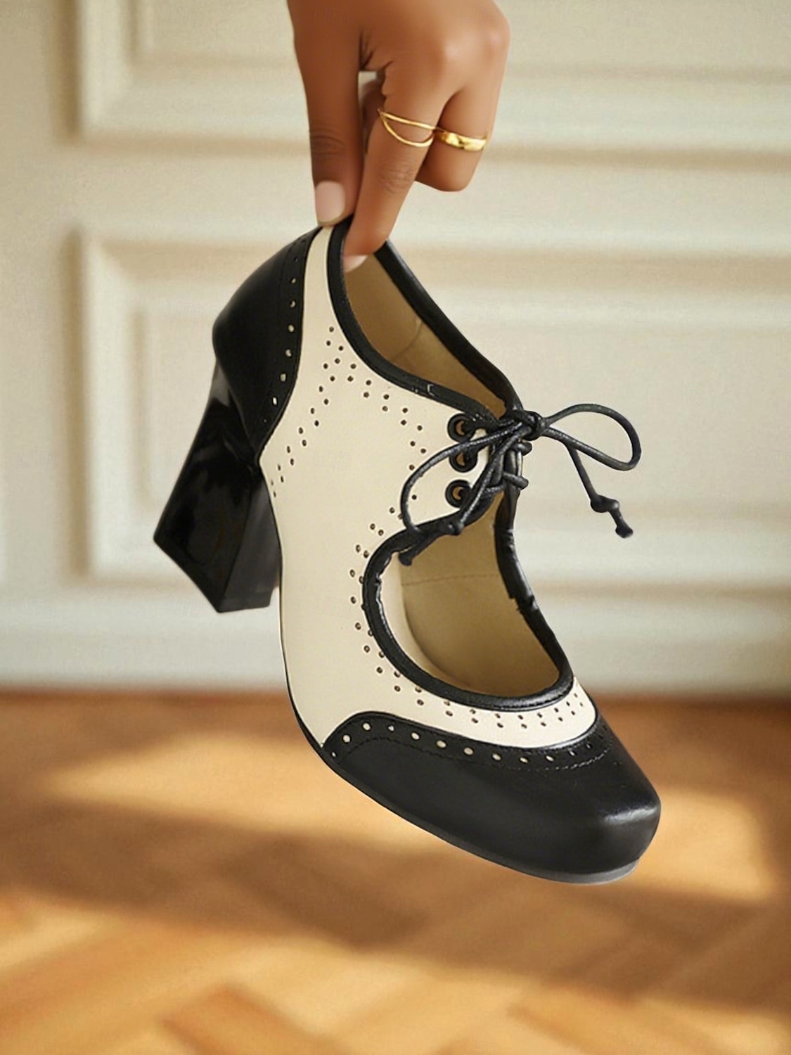 női, 1930-as évek ihlette, kétszínű, fűzős oxford magassarkú – retró műbőr vastag cipők vintage őszi és téli szettekhez és teadélutánokhoz 2026 - $46.99 –P2