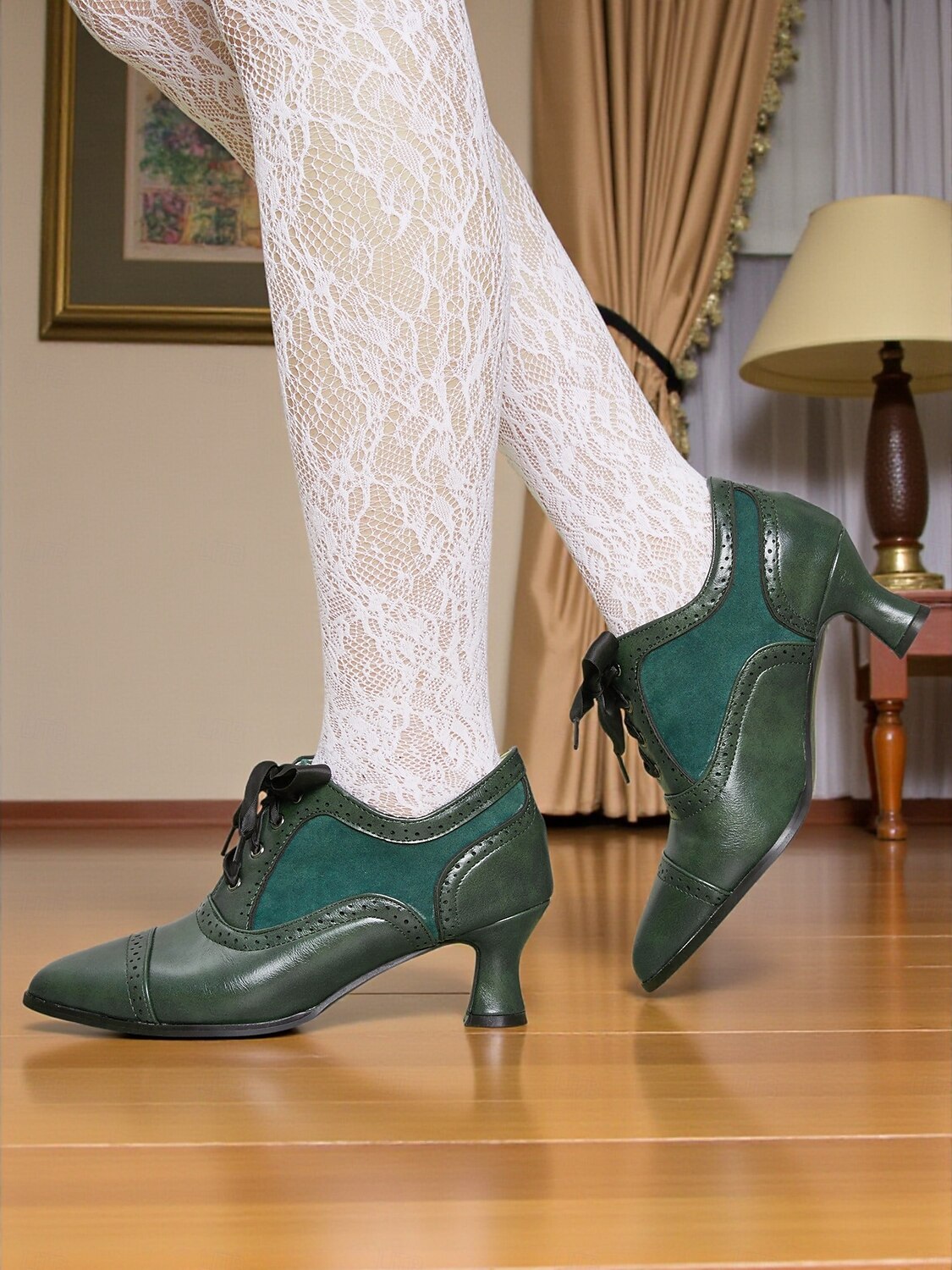 Scarpe col tacco oxford verdi da donna in stile edoardiano – scarpe eleganti vittoriane con tacco medio, stringate e dettagli brogue, degli anni 1900-1910, perfette per tea party, cosplay ed eventi storici. del 2025 a $54.99 –P6