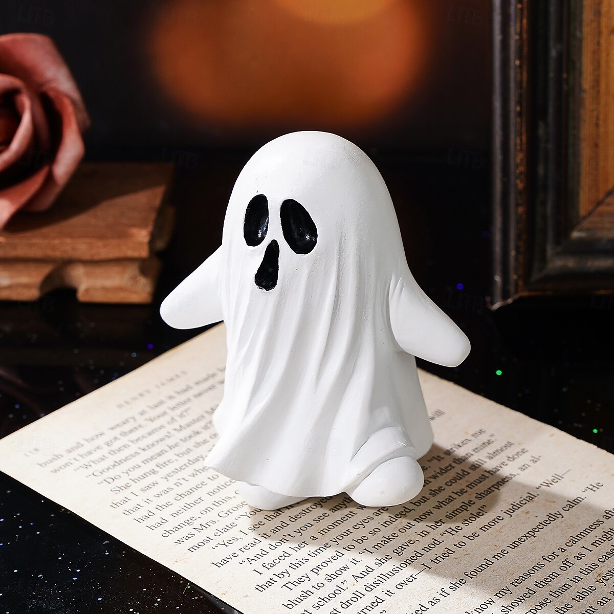 Estátua de Resina de Fantasma Fofo de Halloween Decoração de Mesa de Fantasma Fofo de Robe Branco Ornamento Assustador de Resina de Halloween para Casa de 2026 por $16.99 –P8