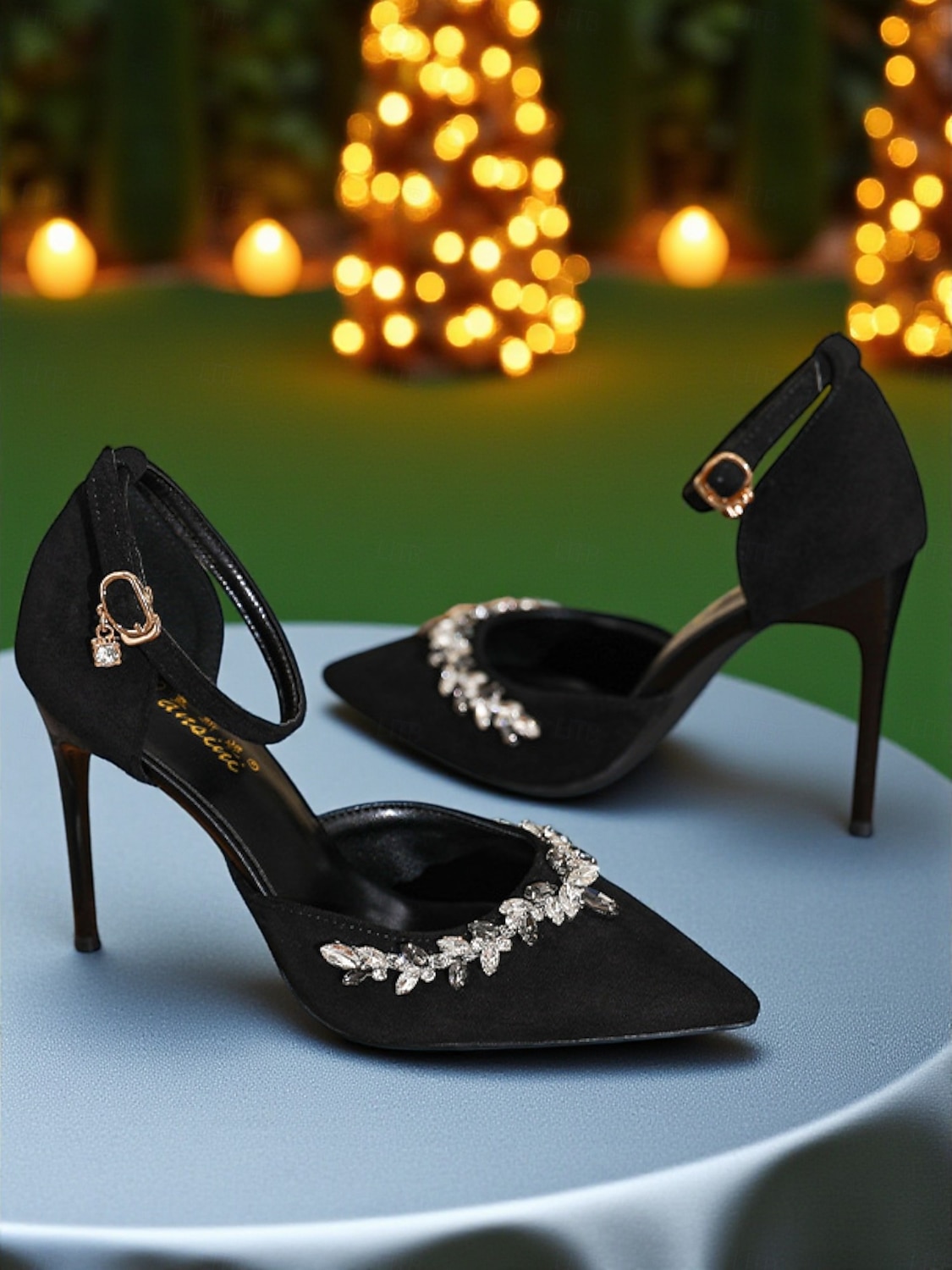 Dámské černé saténové jehlové podpatky se špičatou špičkou, křišťálovými ozdobami a páskem na kotníku - elegantní společenské boty na koktejlové a večerní akce 2026 - $46.99 –P4
