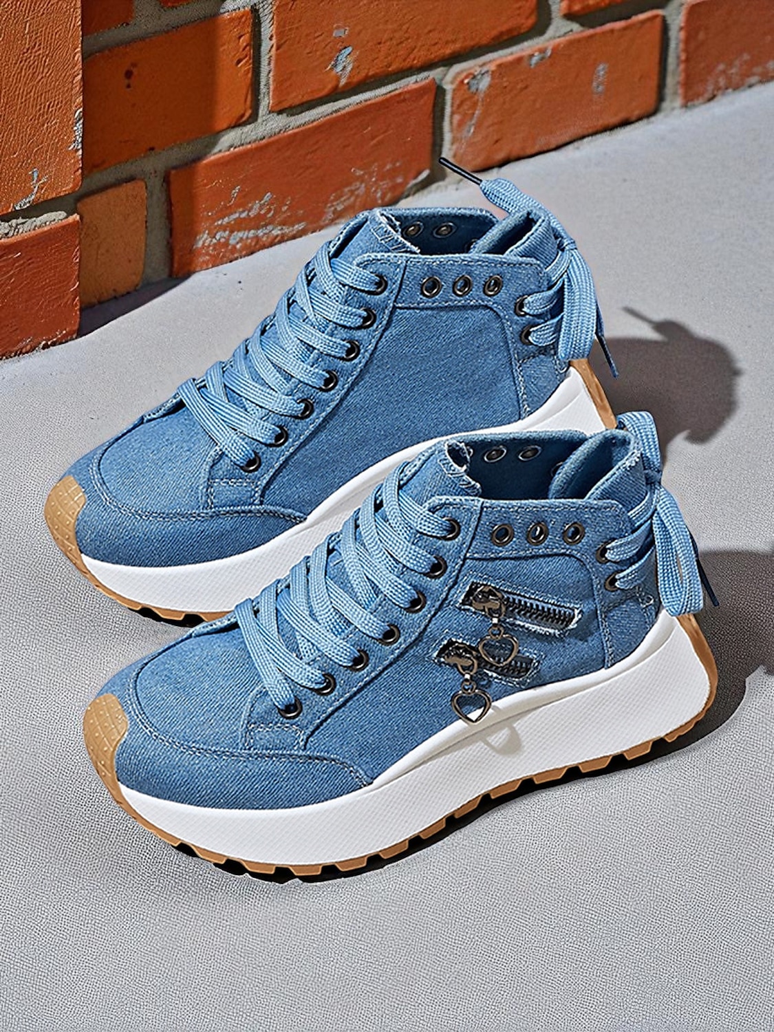 Baskets montantes en toile pour femmes – Chaussures à lacets à plateforme décontractées pour le style urbain, les voyages et les activités du week-end de 2025 ? $34.99 –P1