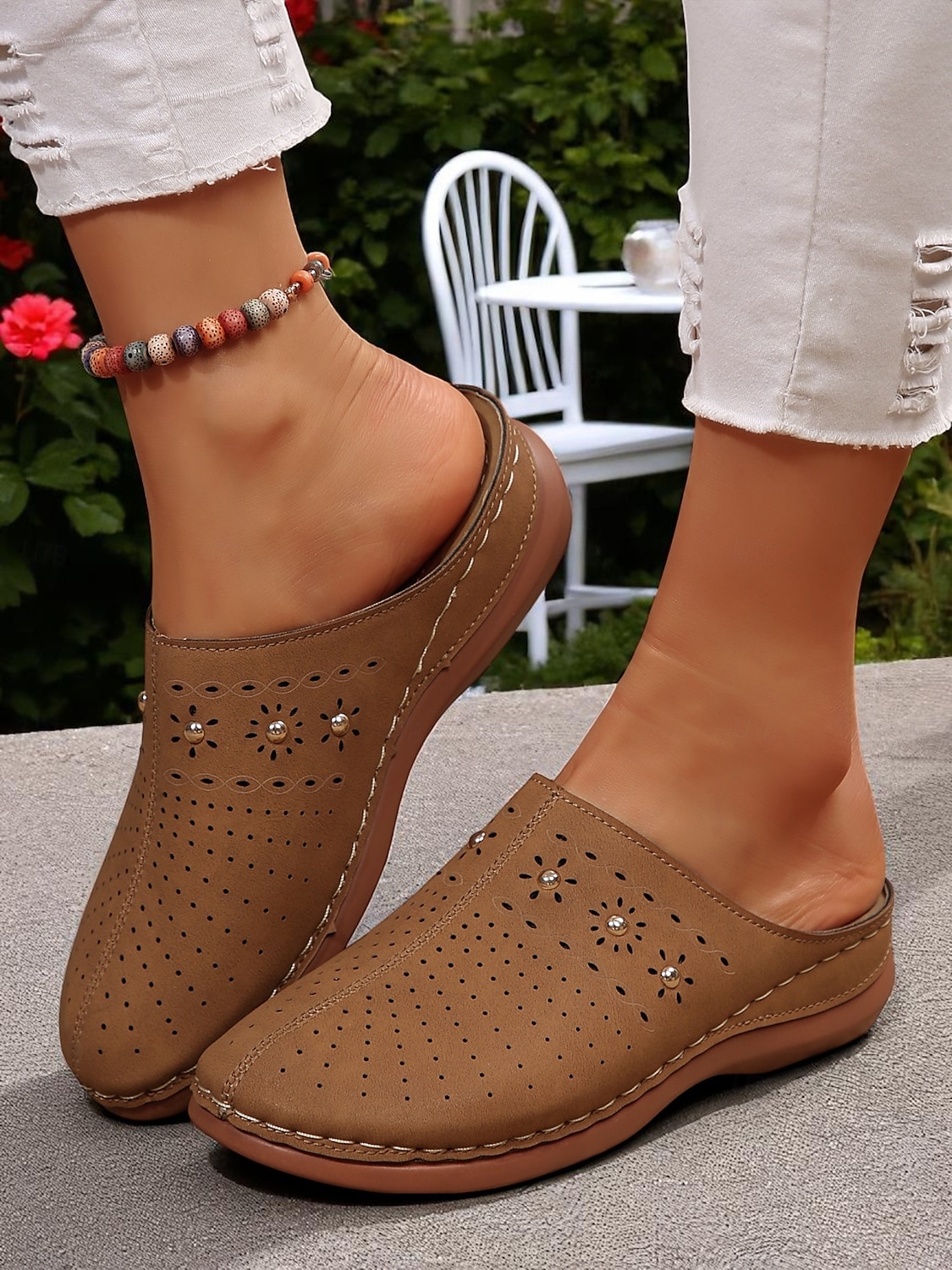 mules à enfiler découpées pour femmes – sabots confortables et respirants pour les journées décontractées, la détente dans le jardin et l'heure du thé sur la terrasse de 2025 ? $24.99 –P4