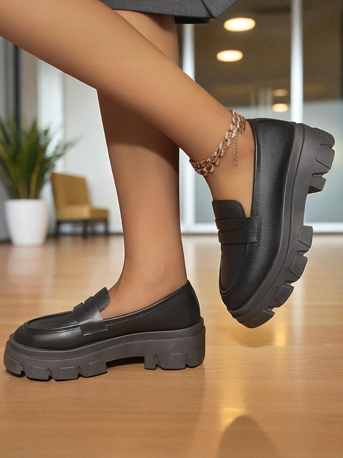 Mocassins noirs épais pour femmes avec semelle plateforme - chaussures décontractées à enfiler tendance pour un usage quotidien, au bureau et en week-end de 2025 ? $24.99 –P4