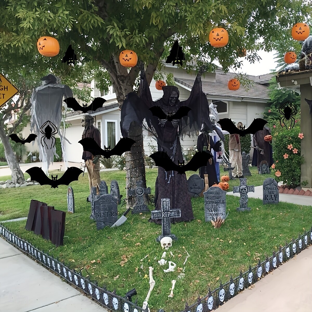 Ensemble de décorations d'Halloween 7 pièces - Chauves-souris effrayantes &Araignées géantes aux yeux brillants : parfaites pour une fête ou un jardin ! Cadeau de Noël, d'Halloween ou de Thanksgiving. de 2025 ? $36.99 –P5