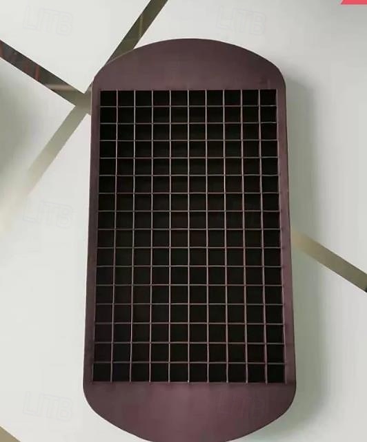 2025年 160グリッドのシリコン製氷キューブ、冷凍ミニ食品グレード製氷皿、小さな正方形の氷型、飲み物や食品の保存に、簡単に取り外せるフレキシブルな製氷機、家庭用  コレクション – $6.99 –P14