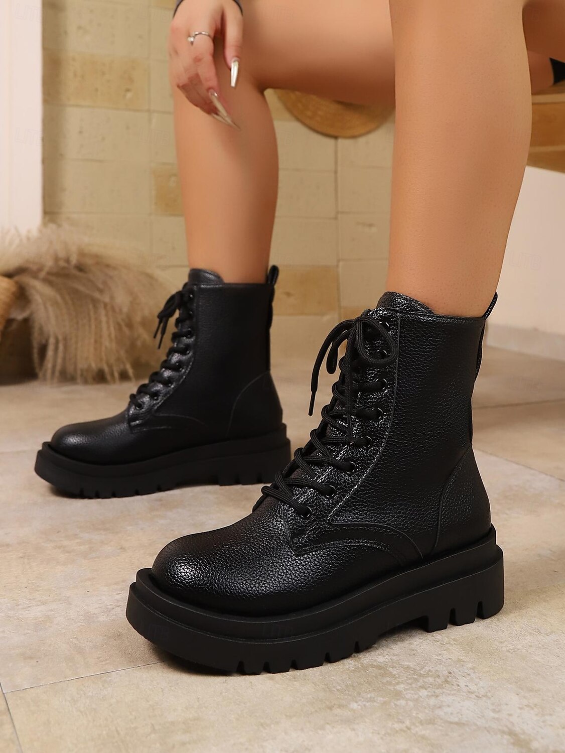 Mulheres Botas Botas sexy Diário Cadarço Sem Salto Ponta Redonda Casual Couro Sintético Com Cadarço Preto Dourado de 2025 por $32.99 –P5