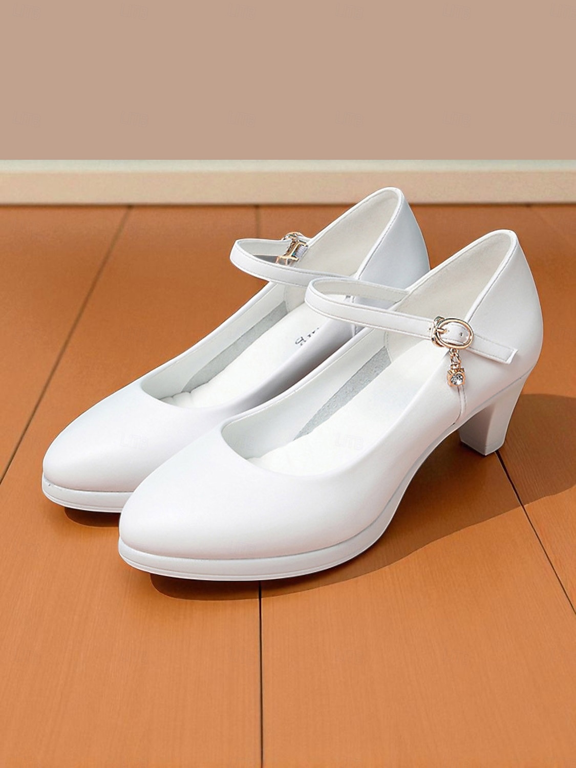 Escarpins Mary Jane rouges à talon moyen pour femmes – chaussures habillées classiques à bout rond avec bride à la cheville et breloque pour dames, idéales pour le bureau, l'église ou les événements semi-formels de 2025 ? $42.99 –P7