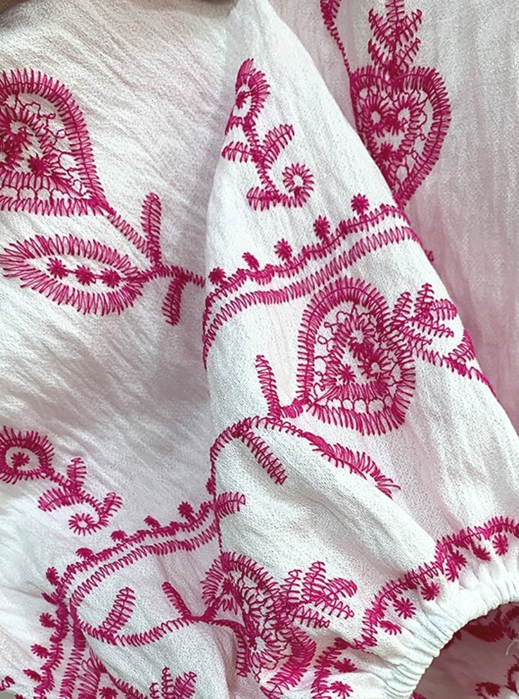 Női Ing Virágos Elegáns Csehország Szüret Hosszú ujj Lámpás hüvely V-alakú Crop Tops Napi Szabadság Alkalmi Hímzett Törtfehér hímzett szilvapiros-FEHÉR 2# sárgabarack hímzés világoszöld-sárgabarack 2025 - $54.99 –P12