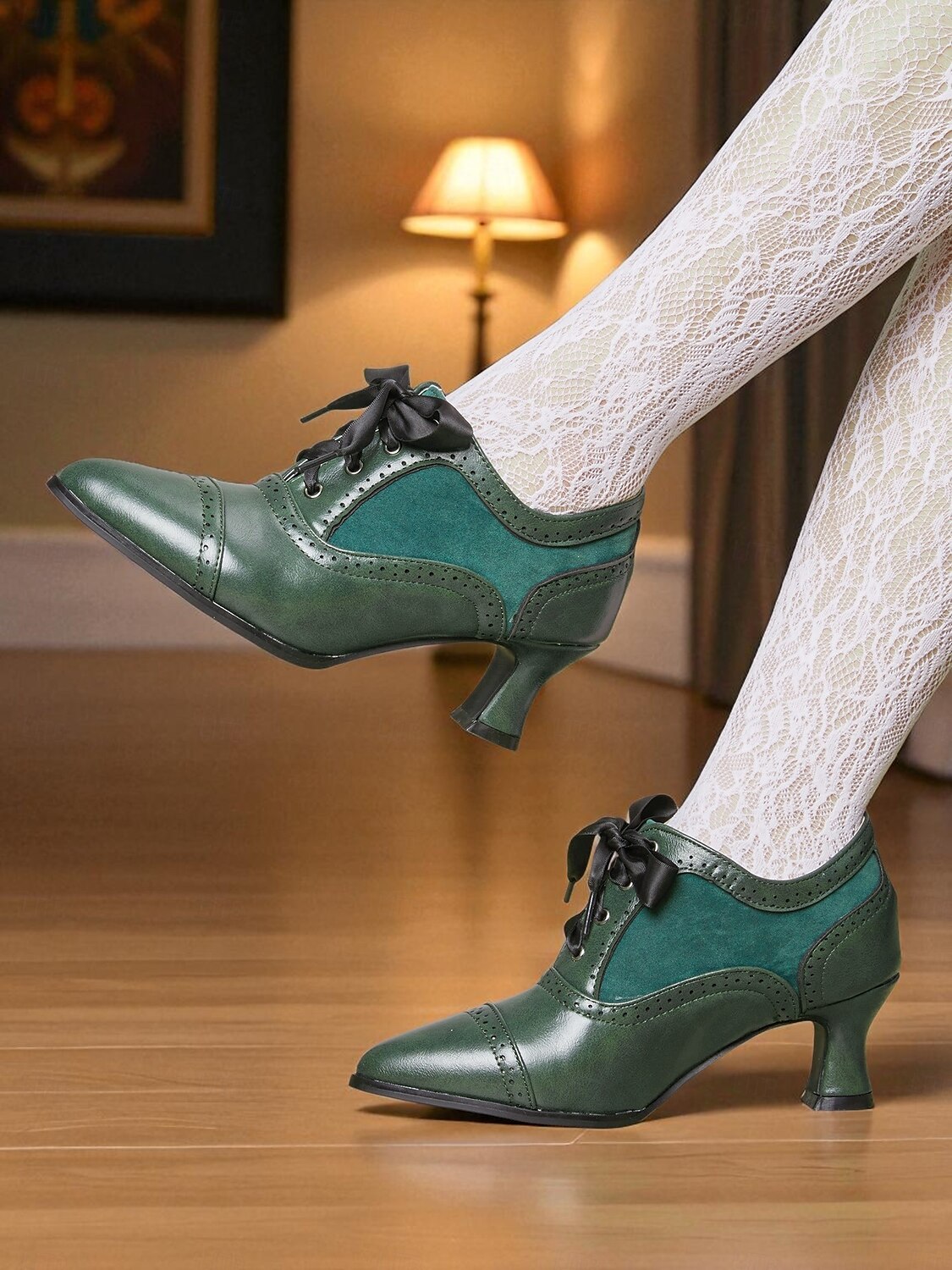 Scarpe col tacco oxford verdi da donna in stile edoardiano – scarpe eleganti vittoriane con tacco medio, stringate e dettagli brogue, degli anni 1900-1910, perfette per tea party, cosplay ed eventi storici. del 2025 a $54.99 –P5