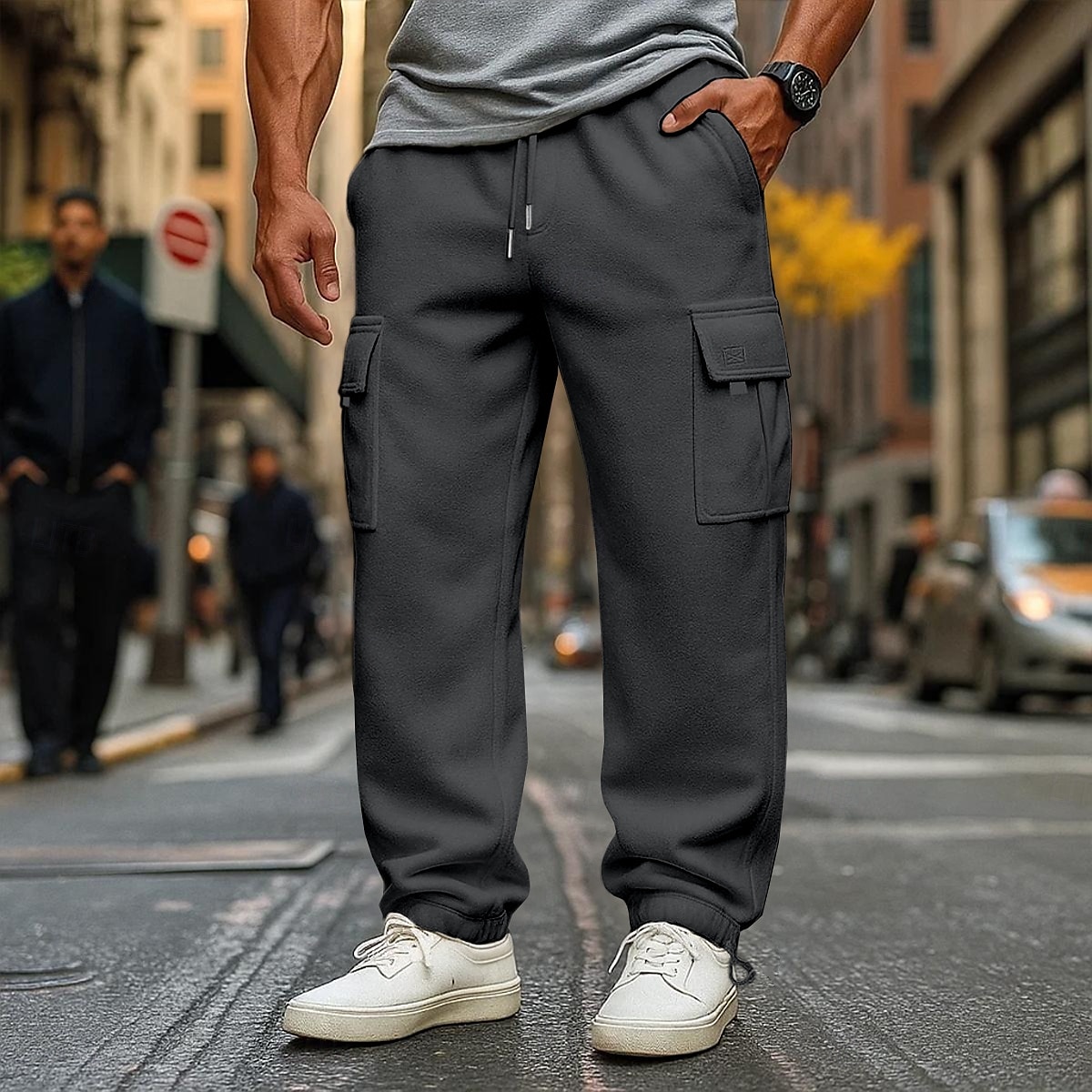 Herren Fleecehose Jogginghose Hose Cargo-Jogginghose Elastischer Bund Kordelzug Mehrere Taschen Einfarbig Winddicht Außenbereich Volle Länge Lässig Täglich Urlaub Mode Schwarz Weiß 2025 - $22.99 –P6