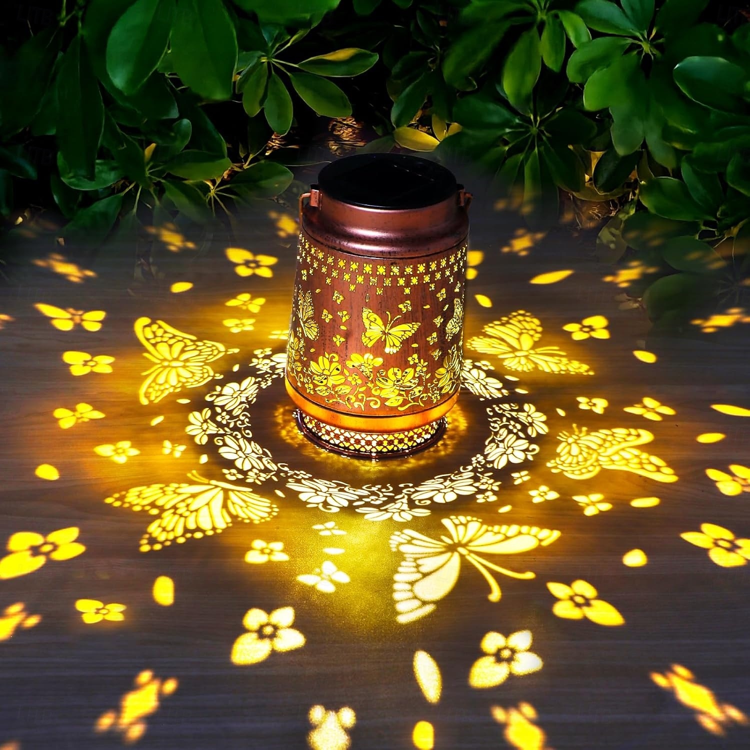 1 lanterna di proiezione in metallo a forma di farfalla solare impermeabile per esterni, cortile, giardino, sentiero, prato, terrazza, luce decorativa del 2025 a $21.99 –P4