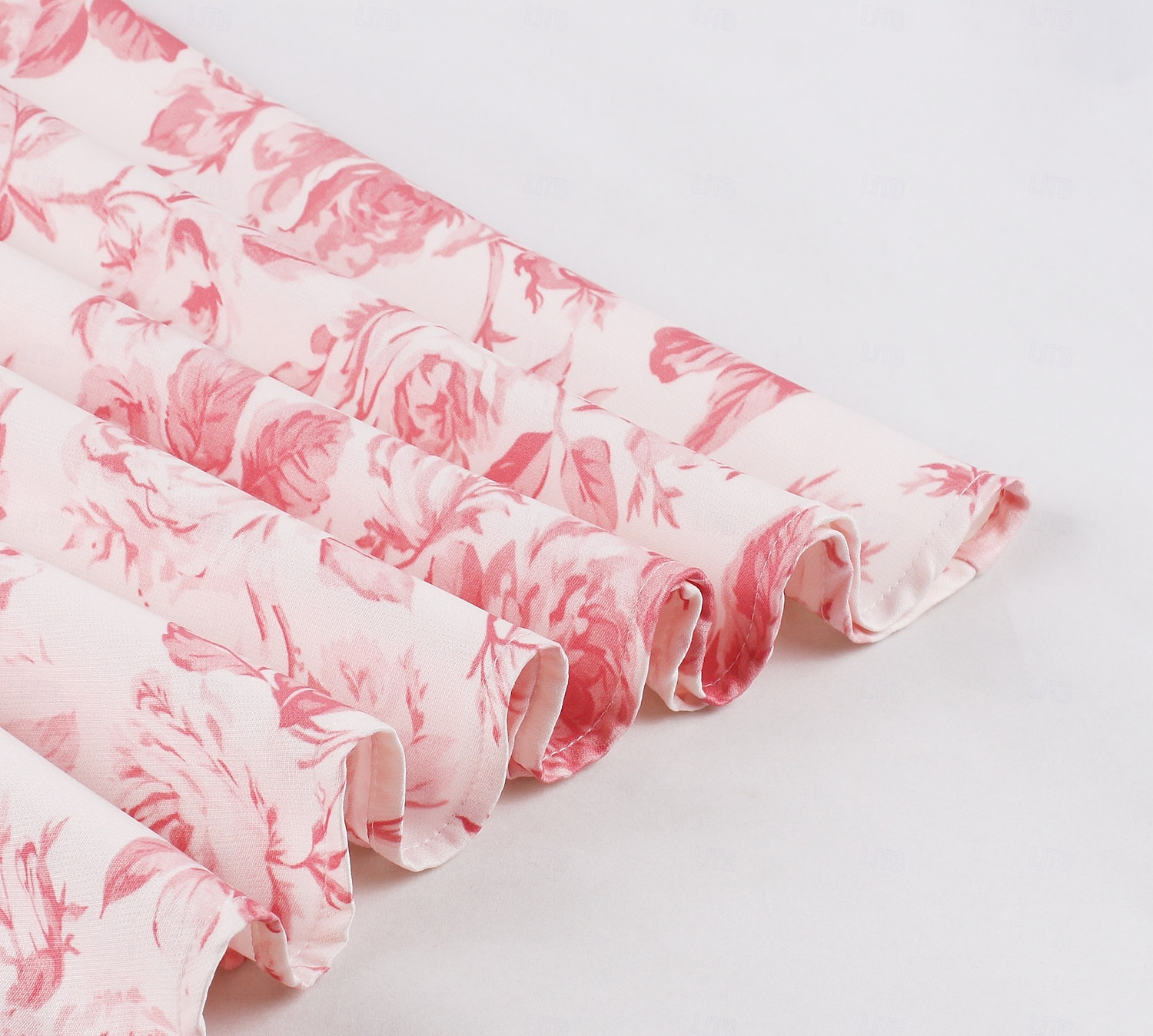 Retro / vintage 1950-luku rockabilly Keskipäivä Swing -mekko Flare mekko Istuvuus ja levennys Kukka Naamiaispuku Naisten Naamiaiset Loma Kausaliteetti Retro-teemaiset juhlat Aikuiset Leninki Kevät 2026 - $34.99 –P14