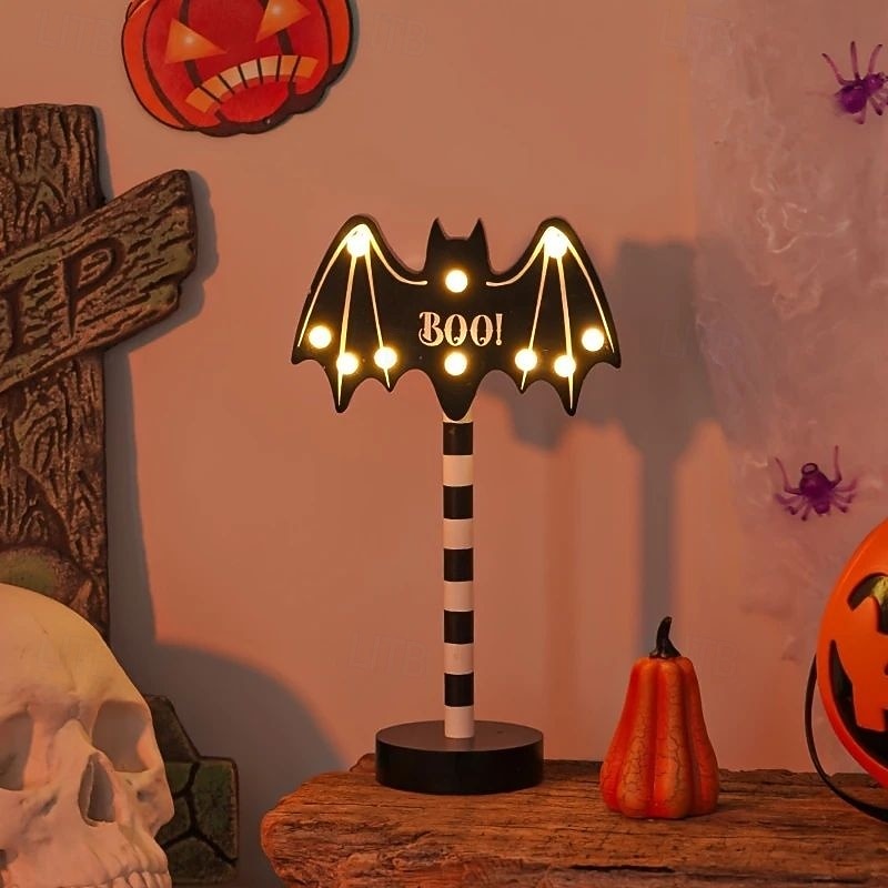 Lampada da notte di Halloween in legno, lampada a forma di zucca di Halloween, lampada fantasma alimentata a batteria, lampada a forma di pipistrello, lampada a forma di teschio, lampada decorativa del 2026 a $30.99 –P6