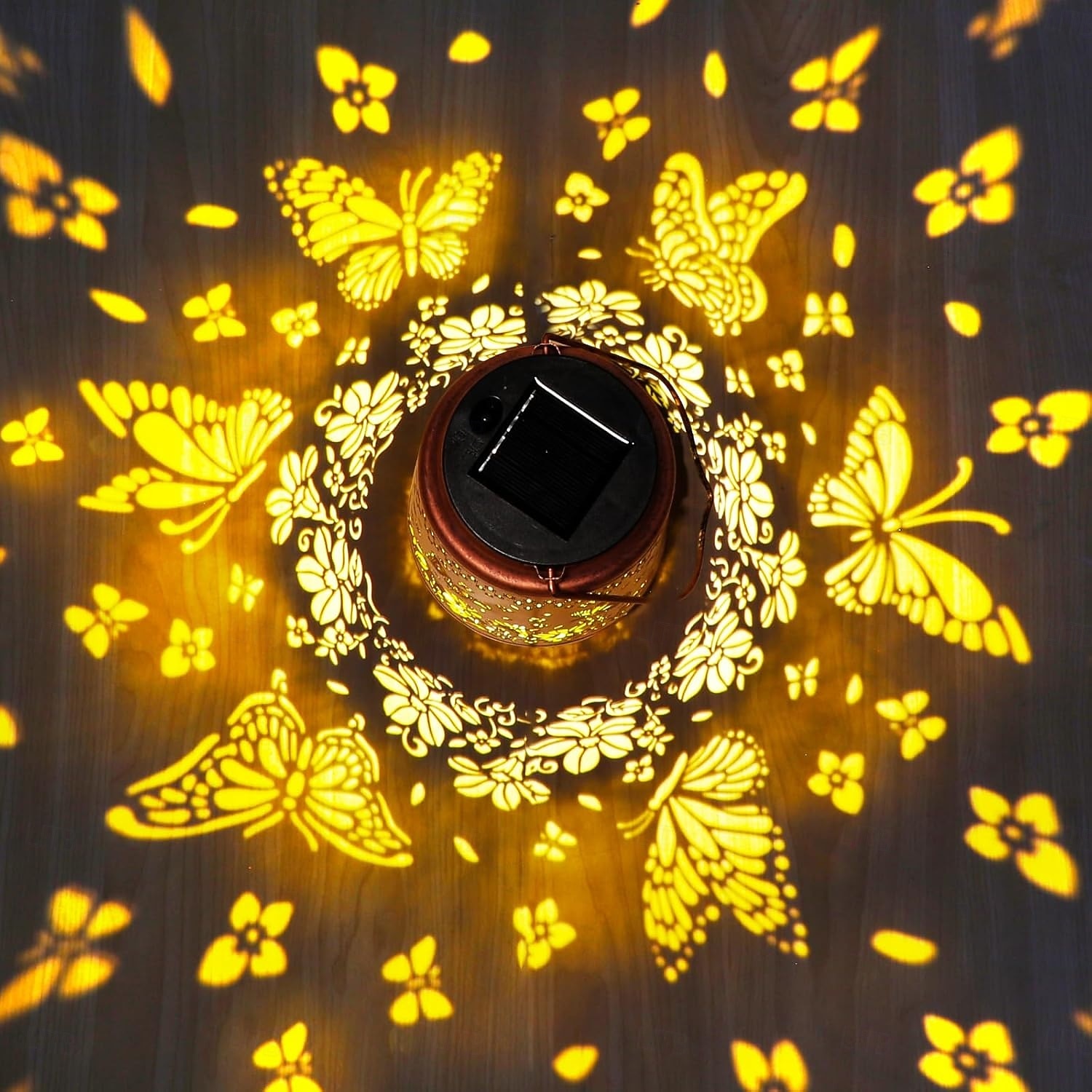 1 lanterna di proiezione in metallo a forma di farfalla solare impermeabile per esterni, cortile, giardino, sentiero, prato, terrazza, luce decorativa del 2025 a $21.99 –P3