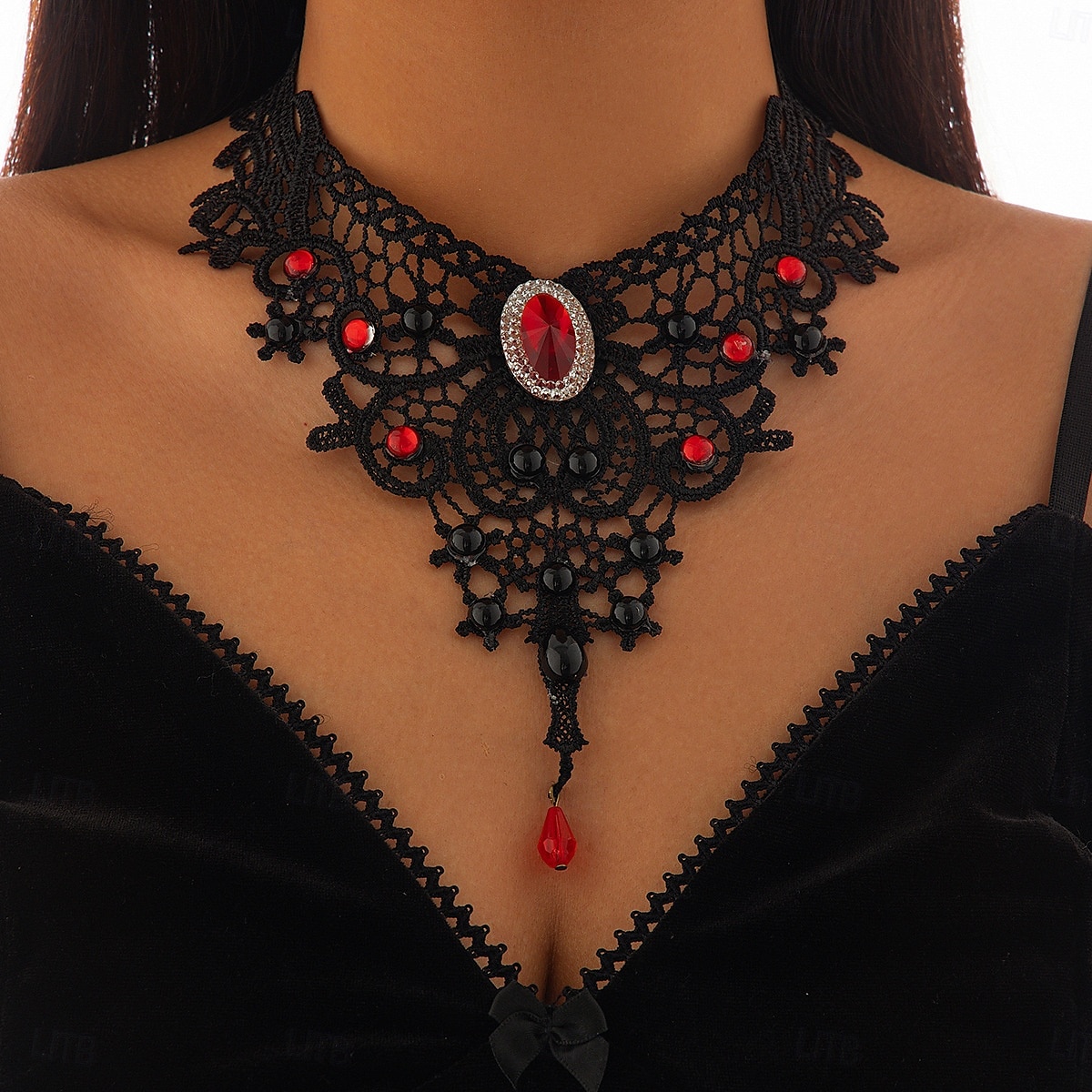 Collana girocollo in pizzo gotico da donna - stile vittoriano vintage nero con pietre preziose rosse e dettagli in perline, elegante gioiello per feste gotiche ed eventi cosplay del 2025 a $11.99 –P3