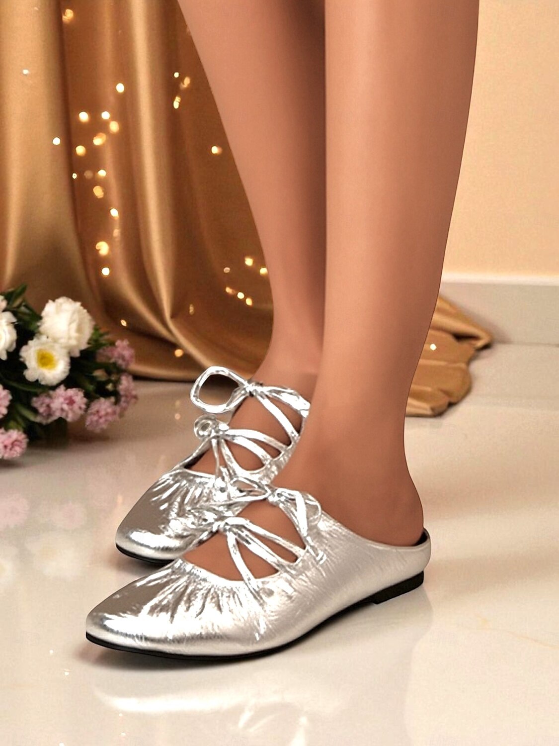 Mules slip-on da donna con fiocco in argento metallizzato - scarpe basse in similpelle stropicciata, punta quadrata, per outfit da sera e per feste notturne del 2025 a $42.99 –P2
