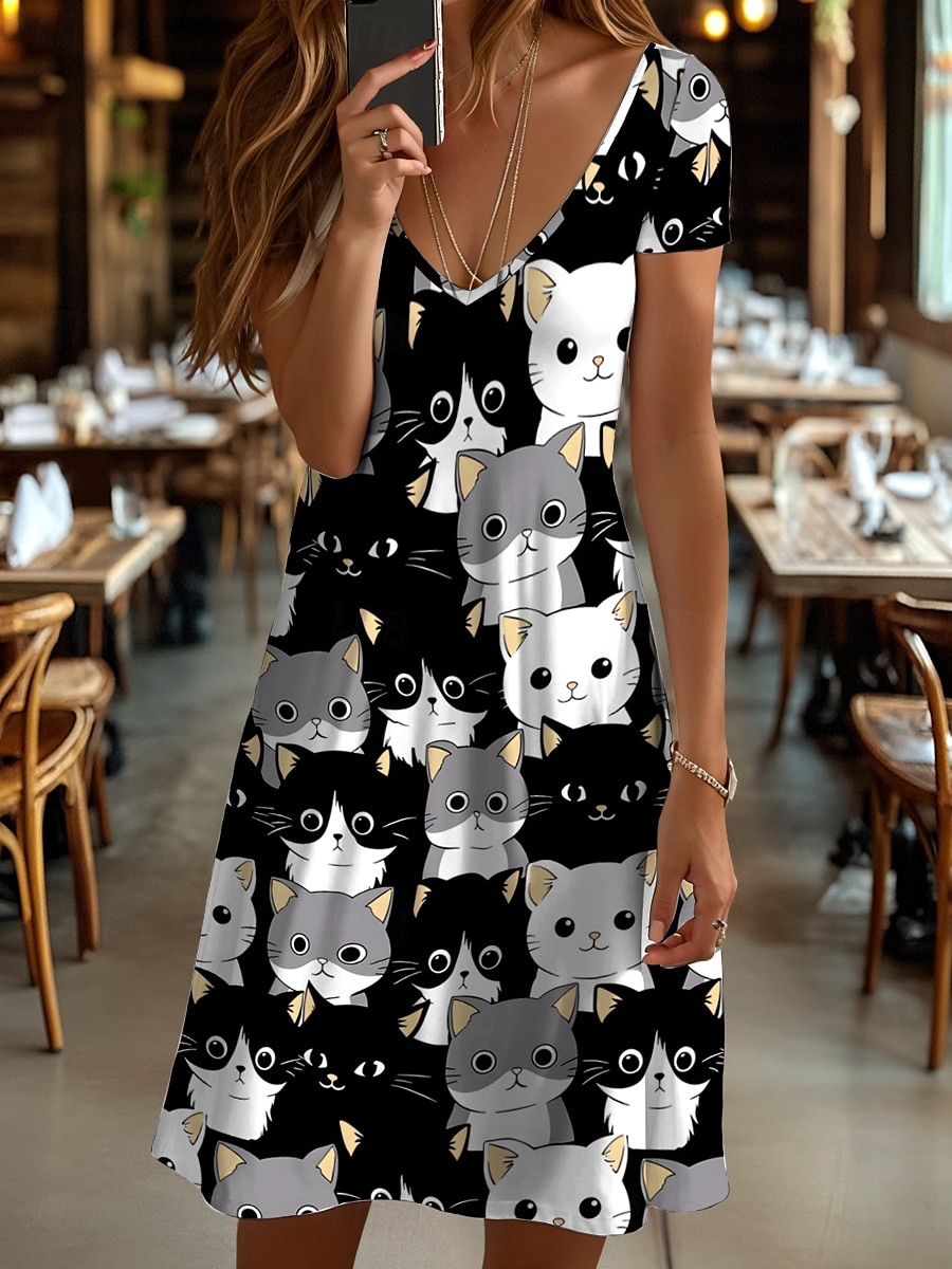 Damen Minikleid Freizeitkleid T-Shirt-Kleid A Linie Kleid Sommerkleid Urlaub Lässig Ferien Normale Passform Grafik Tiermotiv Katze Kurzarm Rundhalsausschnitt V Ausschnitt Schwarz und Weiß Gelb Rosa 2025 - $23.99 –P6