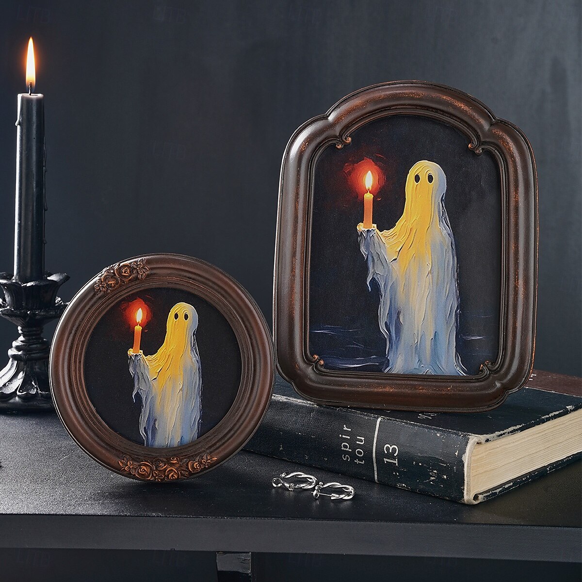 Halloween Resin Photo Frame Decor, Black and Brown Ghost Holding Candle Design, Round and Square Shapes for Home, Bedroom, Study, and Office Desktop Halloween Photo Display 2025 - $17.49 –P4