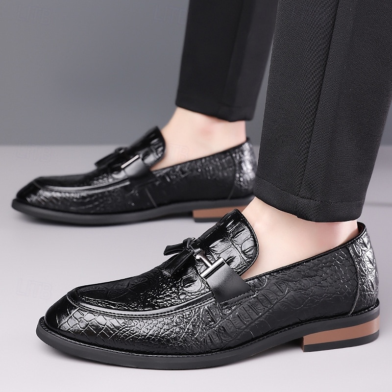 Miesten ruskeat krokotiilikuvioiset keinonahkaiset tupsukoristeiset loaferit – kiiltävät slip-on-pukukengät varttuneemmille herrasmiehille, liikelounaille ja virallisiin tilaisuuksiin 2025 - $46.99 –P8