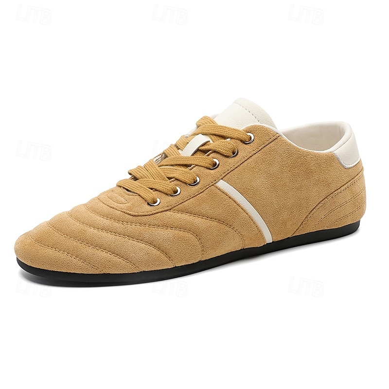 Baskets rouges pour hommes avec une élégante bande blanche, en cuir de vachette de qualité supérieure, idéales pour les tenues décontractées avant-gardistes, le style urbain et les journées actives de 2025 ? $54.99 –P4
