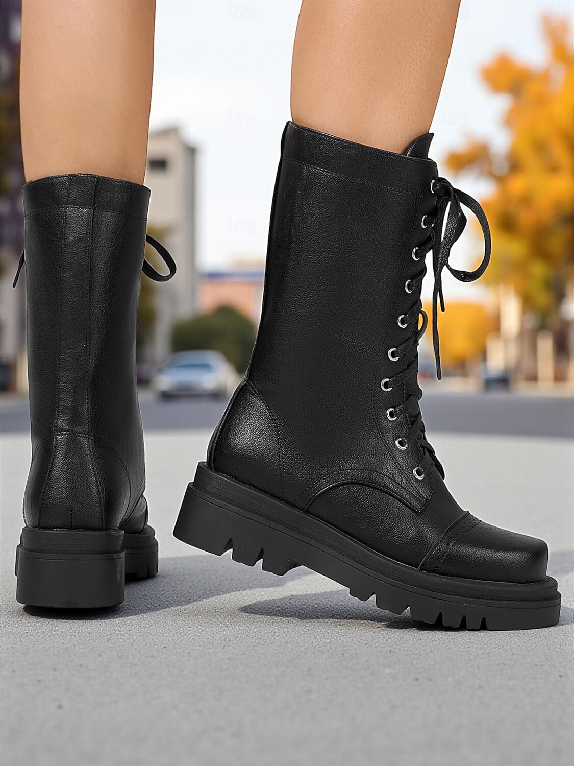 Stivali da combattimento stringati in similpelle nera da donna – stivali a metà polpaccio in stile militare con suola spessa per abbigliamento streetwear autunnale e invernale, uscite casual, moda urbana del 2025 a $64.99 –P6