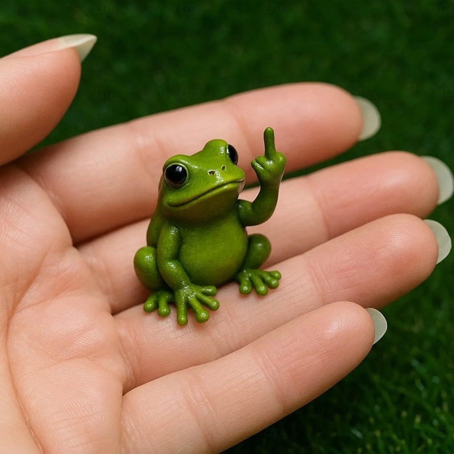 Funny Middle Finger Animal Resin Statue 8*6*6cm, Novelty Garden Figurine for Desk, Tabletop, Yard or Shelf Decoration 2025 - $13.99 –P7
