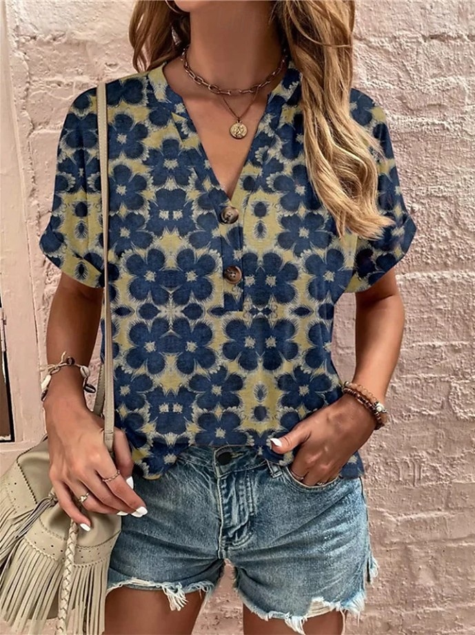 Femmes T-shirt A Ombre Fleuri Graphique ancien Élégant Classique Manche Courte Col en V Encolure en V Hauts Réguliers Quotidien Week-end Imprimé Blanc et gris Rouge Bleu Orange Blanc Ecru Ét de 2025 ? $24.99 –P2