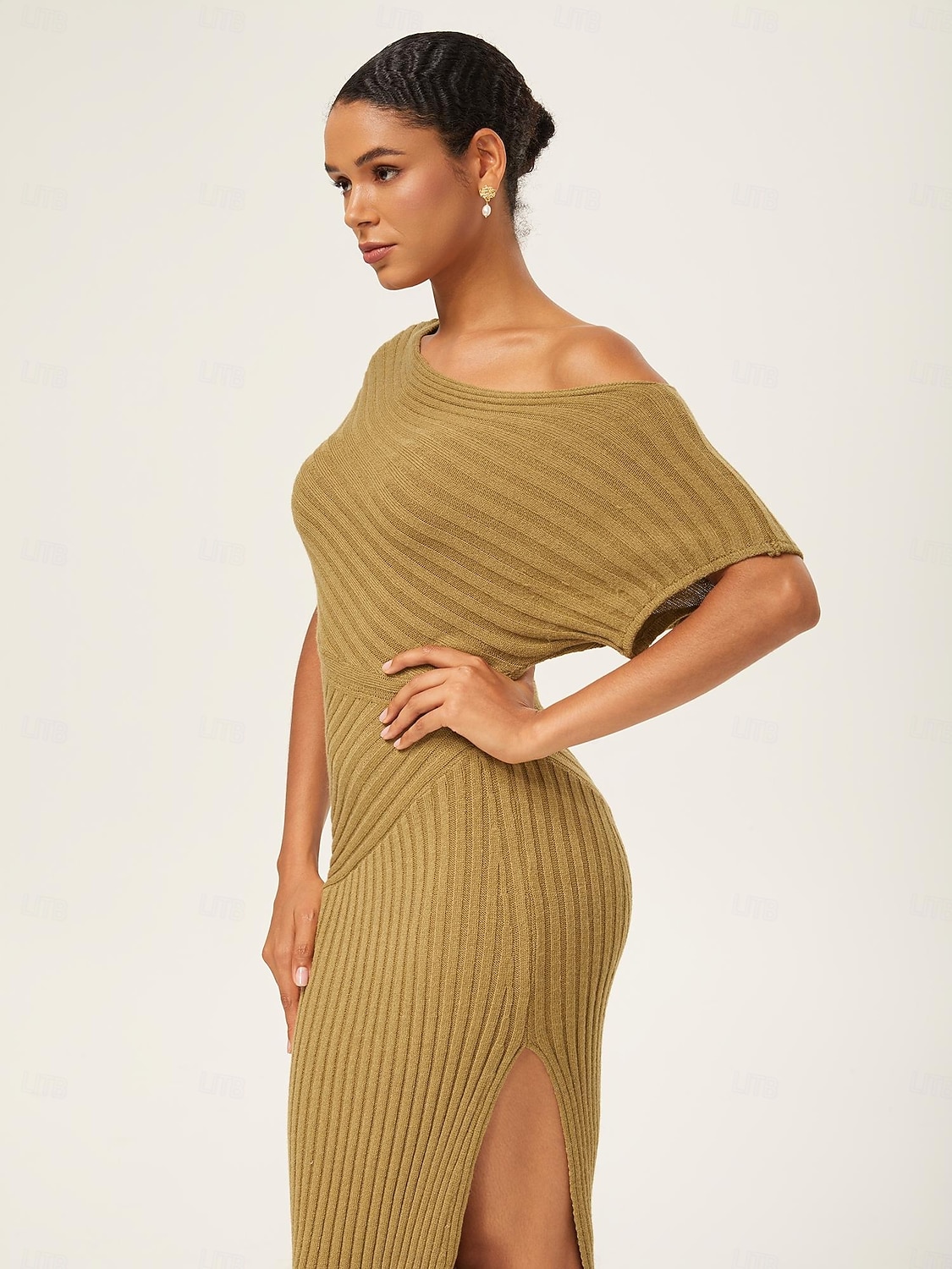 abito lungo aderente monospalla in maglia verde oliva del 2025 a $69.99 –P5