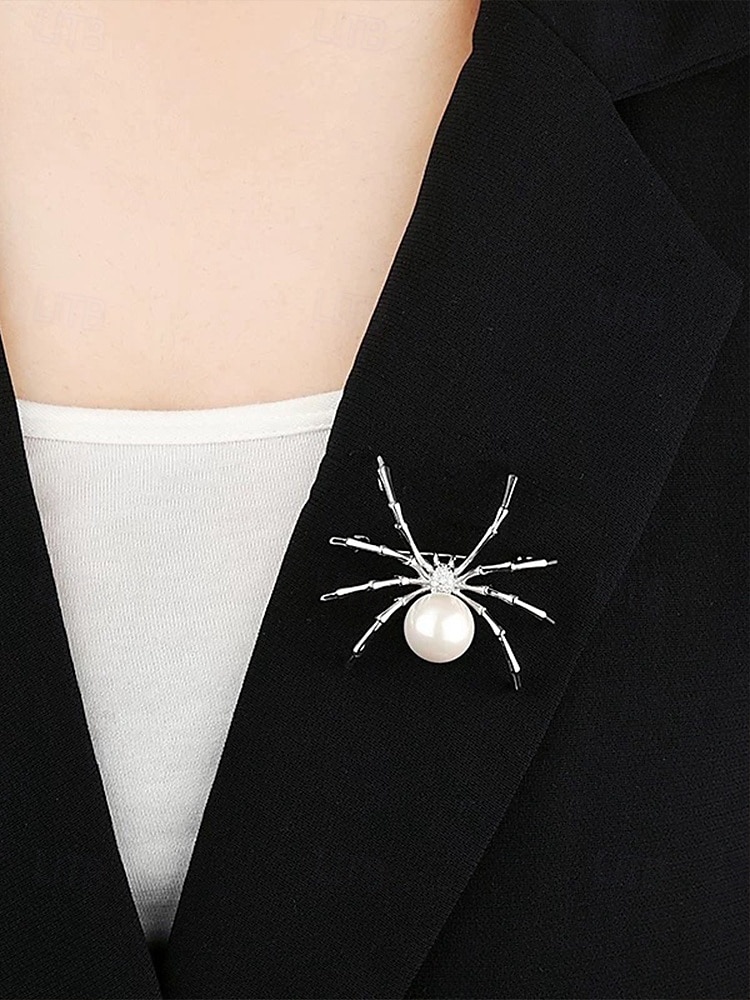 Halloween-Spinnenbrosche für Damen – schwarze Spinnennadel aus Legierung mit Kunstperle, Vintage-Schmuck im Gothic-Stil für Damen, ideal für Partys, Cosplay und Kostümzubehör 2025 - $7.99 –P2