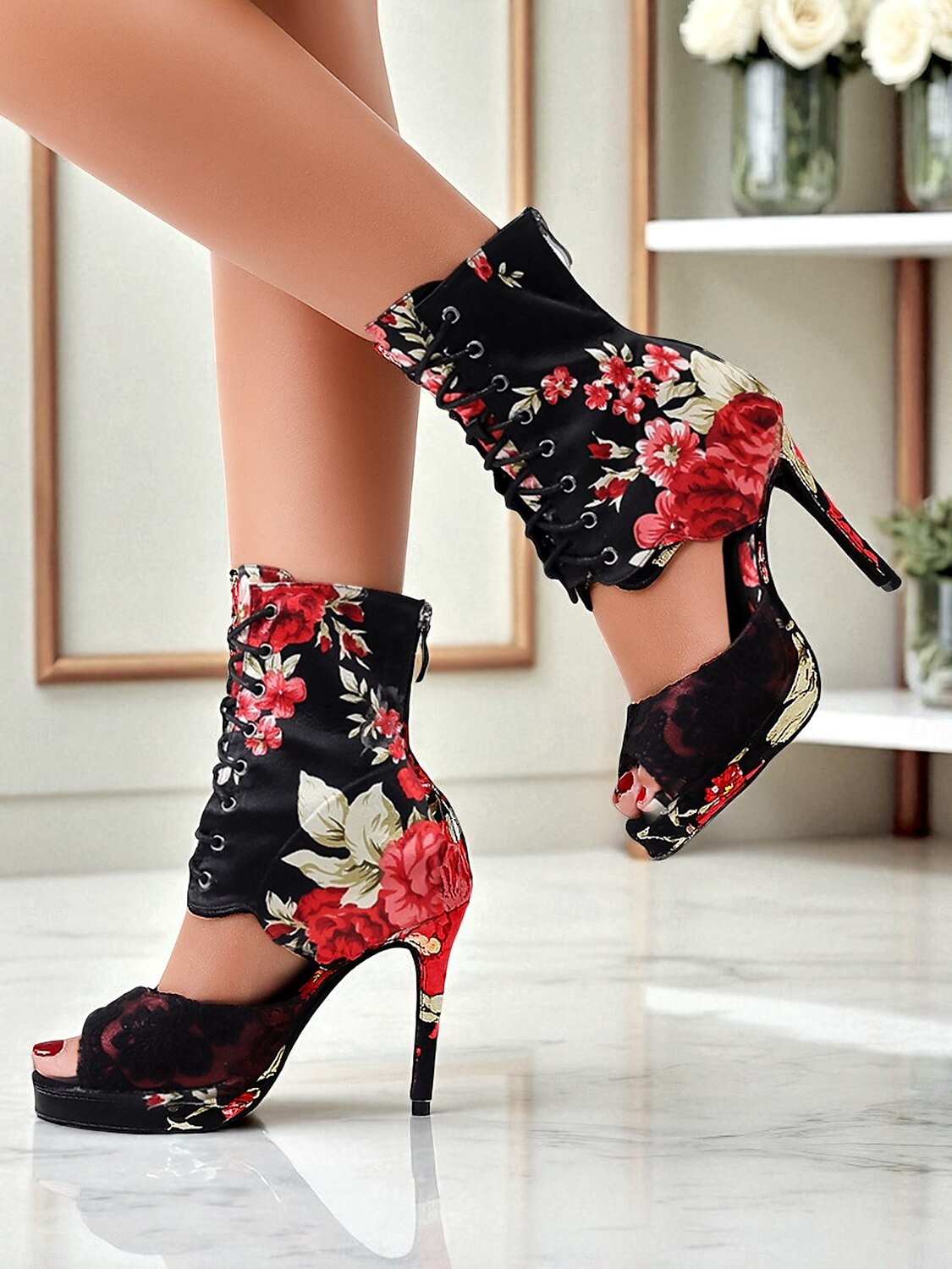 Bottes de danse florales pour femmes - Chaussures de danse latine professionnelles à talons hauts et bout ouvert en satin avec imprimé rose élégant, idéales pour la salsa, le tango et les spectacles de 2025 ? $64.99 –P6