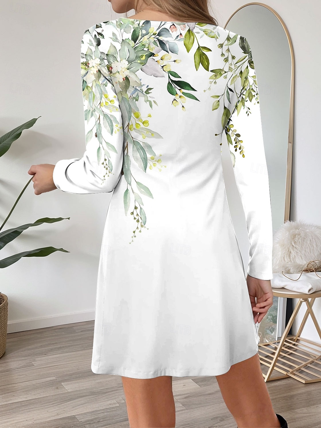 Robe courte pour femme à col rond manches longues robe décontractée robe T-shirt robe Tee robe évasée robe décontractée coupe régulière graphique floral rose bleu violet vert automne hiver de 2025 ? $23.99 –P2
