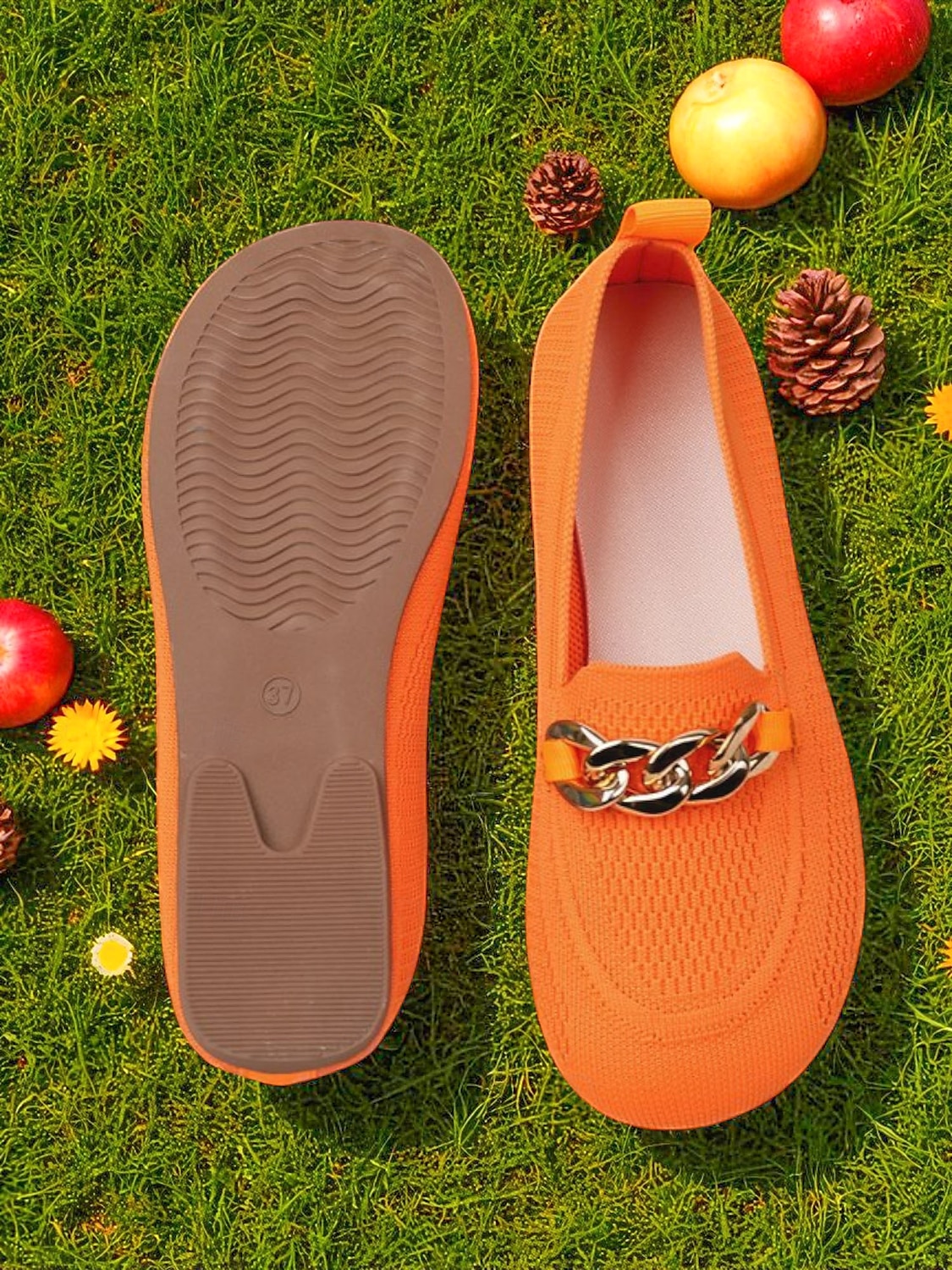 Mocassins Flyknit orange à bout large pour femme – chaussures plates décontractées, confortables et respirantes avec chaîne en métal, idéales pour le shopping, le travail et les promenades dans le jardin de 2025 ? $19.99 –P2