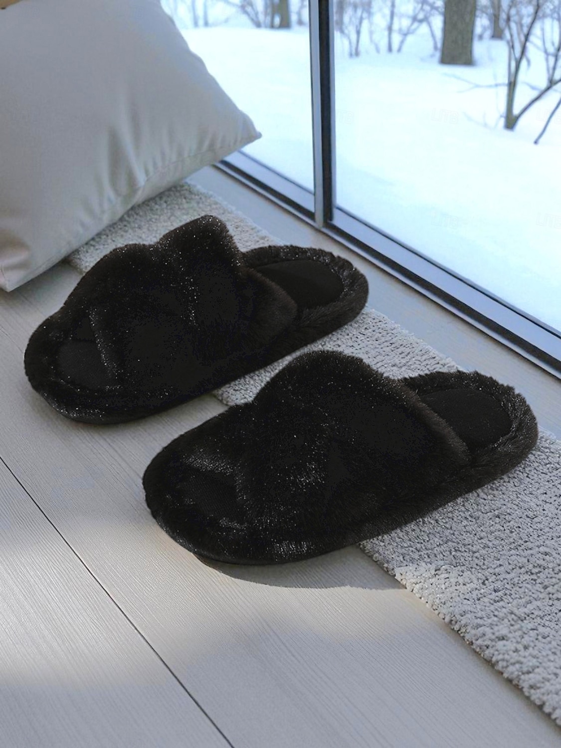 Papuci pufoși încrucișați pentru femei cu vârful deschis – sandale confortabile din blană artificială pentru interior, pentru iarnă, relaxare și dormitor 2025 - $18.99 –P1