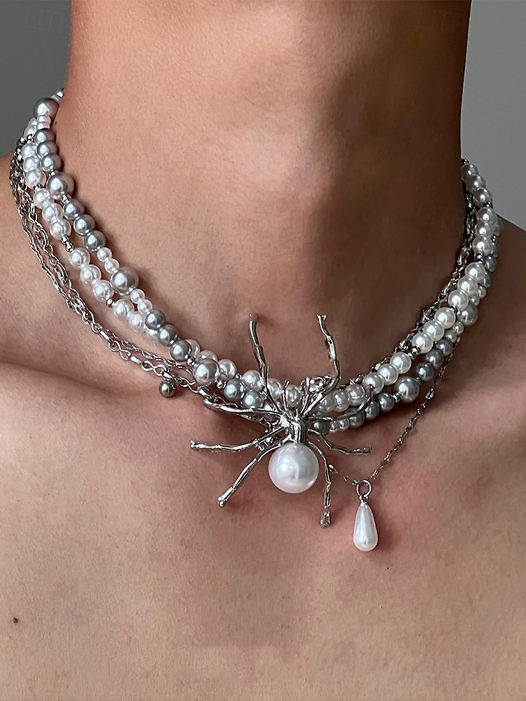 Halloween-Spinnenhalskette für Damen – Gothic-Punk-Design aus Legierung und Kunstperlen mit Stacheln und Ketten, auffälliger Modeschmuck für Partys, Cosplay und gruselige Abende 2025 - $11.99 –P6