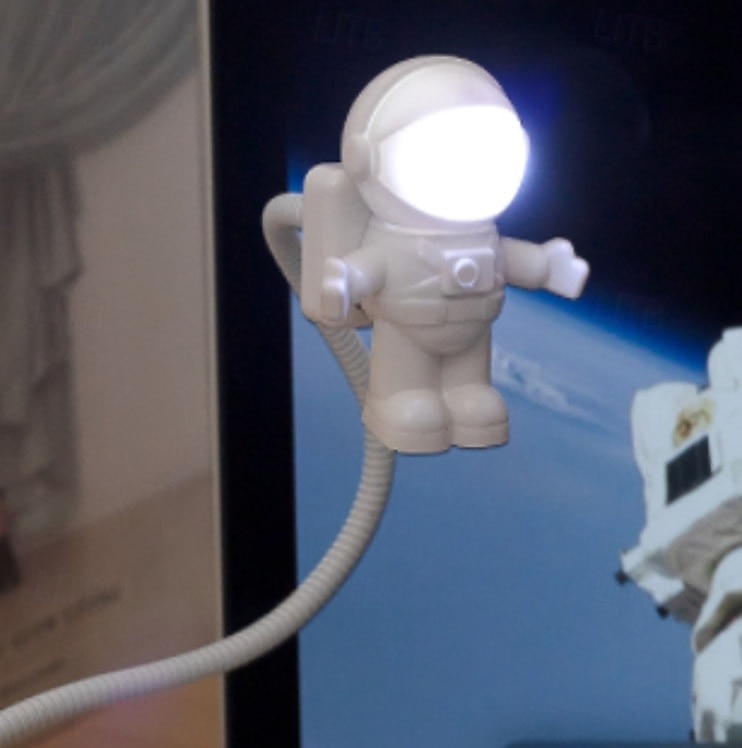 1 kpl mini astronautin usb-säädettävä seuralainen luku- ja silmäsuojavalo kytkimellä astronautin näppäimistövalon täyttövalo luova tunnelma led-valo asuntolan toimisto kannettava yövalo 2025 - $7.99 –P3