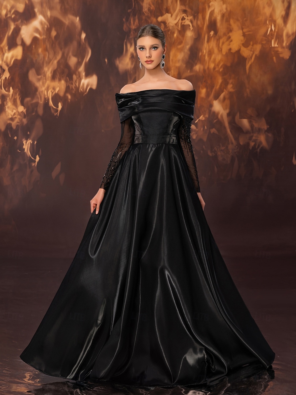 Rochie neagră de seară, linie A, elegantă, rochie formală de mireasă, lungime la podea, fără mâneci, umerii goi, satin elastic cu pliuri, dantelă și mărgele, 2025 2025 - $149.99 –P1