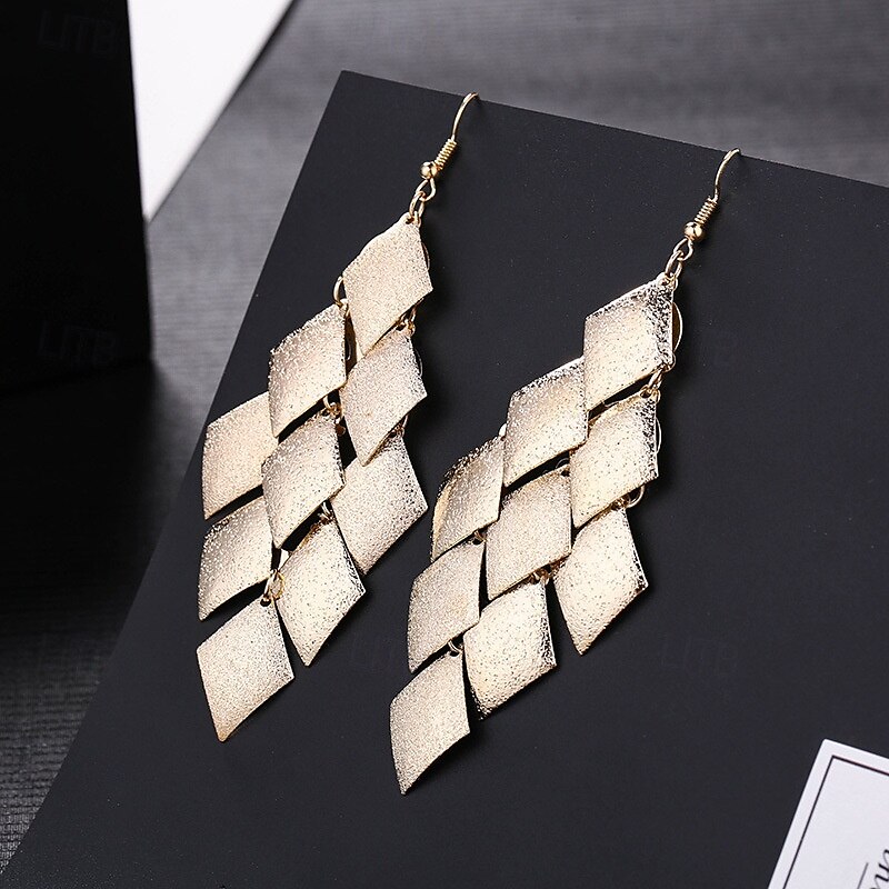 orecchini pendenti classici orecchini a foglia gioielli argento / nero / oro per carnevale San Valentino quotidiano laurea festival del 2025 a $18.49 –P3