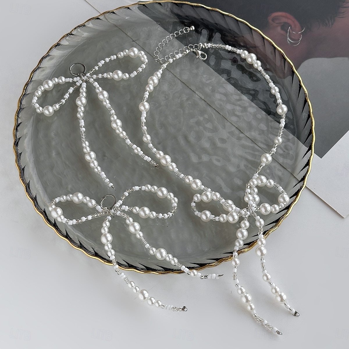 Set di collana con fiocco di perle e orecchini pendenti da donna: eleganti gioielli di tendenza per feste di moda e cocktail party del 2025 a $11.99 –P3
