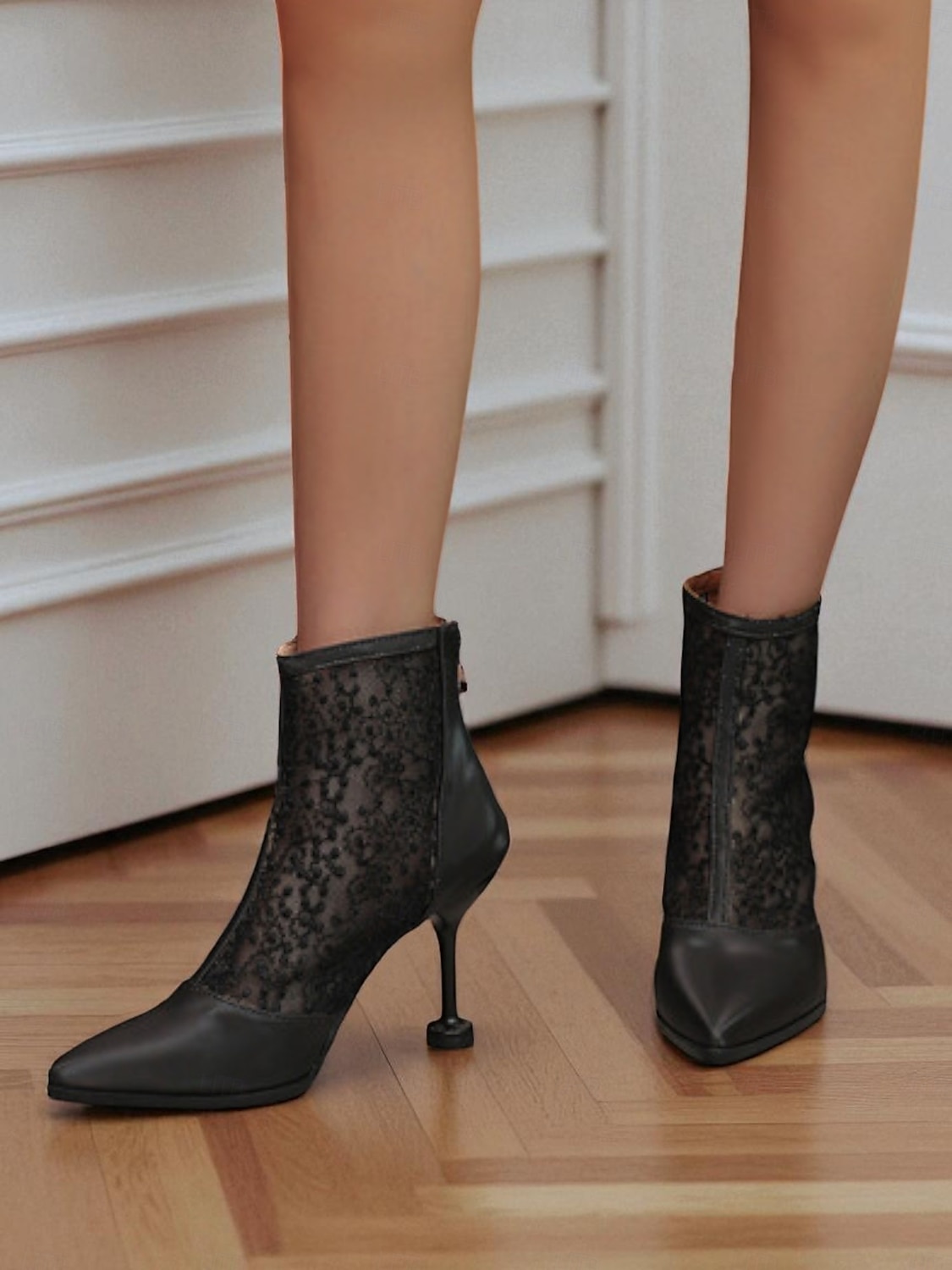 Beige Damenstiefeletten mit Absatz aus Spitze und Kunstleder – elegante Brautstiefel mit spitzer Spitze und floraler Spitze für Hochzeiten, formelle Veranstaltungen und besondere Anlässe 2025 - $46.99 –P6