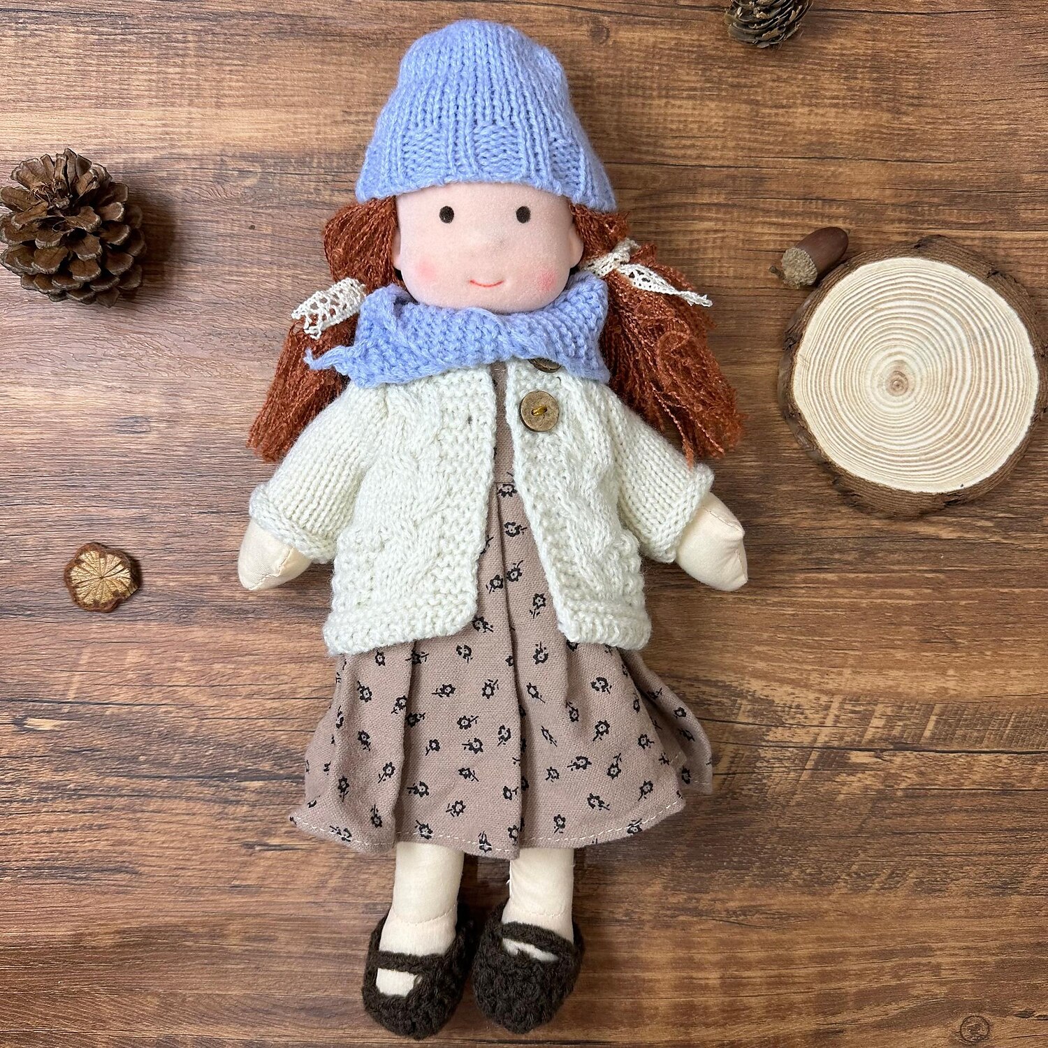 Poupée Waldorf en coton, poupée d'artiste, mini-poupée à habiller faite à la main, emballage cadeau d'Halloween, bénédiction pour cadeaux de Noël de 2025 ? $46.99 –P5