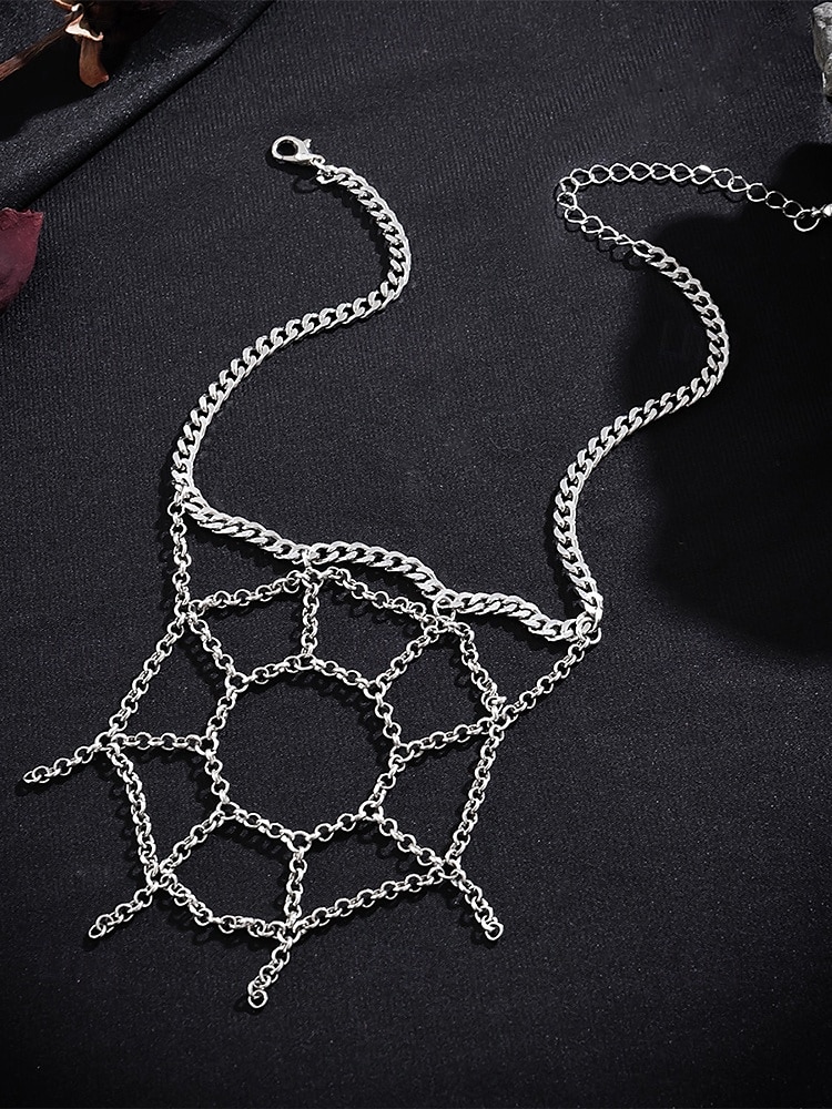 Catena per il corpo da donna a forma di ragnatela di Halloween – collana con imbracatura in lega in stile punk gotico, gioielli regolabili per feste di festival, per cosplay e abiti da discoteca del 2025 a $18.99 –P6