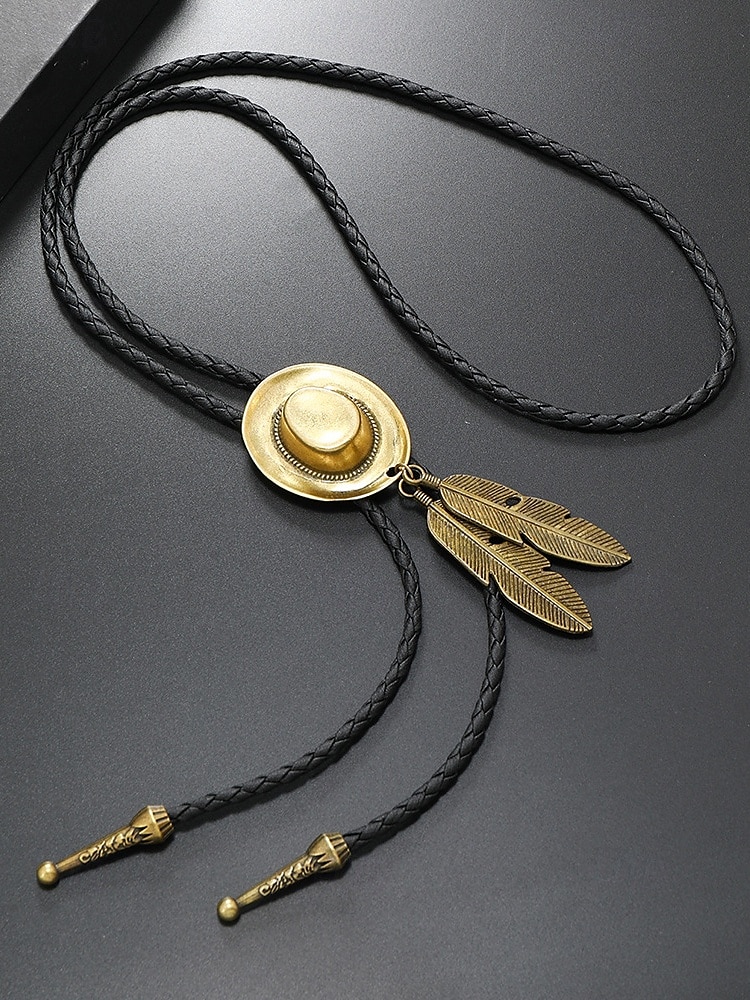 Collier en cuir avec pendentif en forme de plume et chapeau de cowboy western pour homme, idéal pour un rodéo, une soirée champêtre ou une tenue en jean. de 2025 ? $11.99 –P5