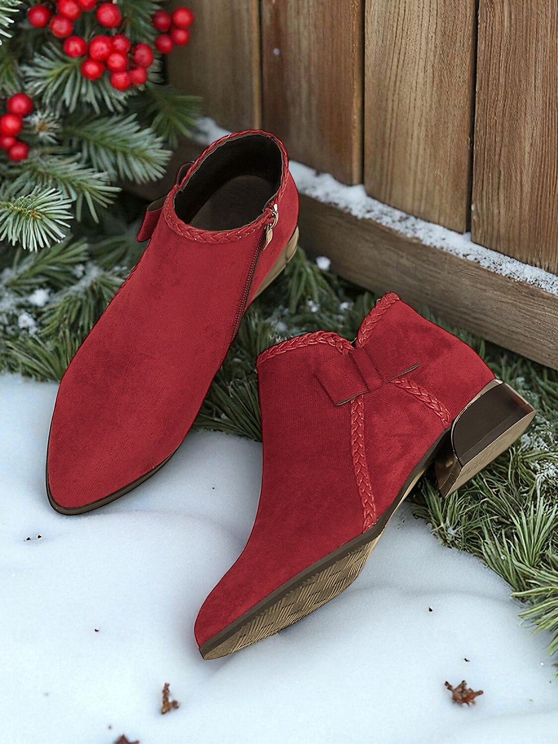 Bottines rouges en simili-suède pour femme – bottines à talon bas avec nœud latéral pour les tenues d'hiver, les fêtes de Noël et les achats décontractés de 2025 ? $26.99 –P2
