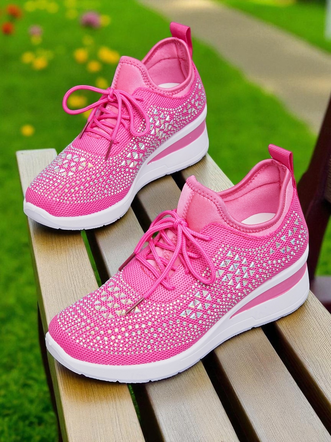 Baskets compensées Flyknit roses pour femmes avec détails en strass – Chaussures de sport légères et respirantes pour une tenue décontractée et la marche de 2025 ? $29.99 –P5