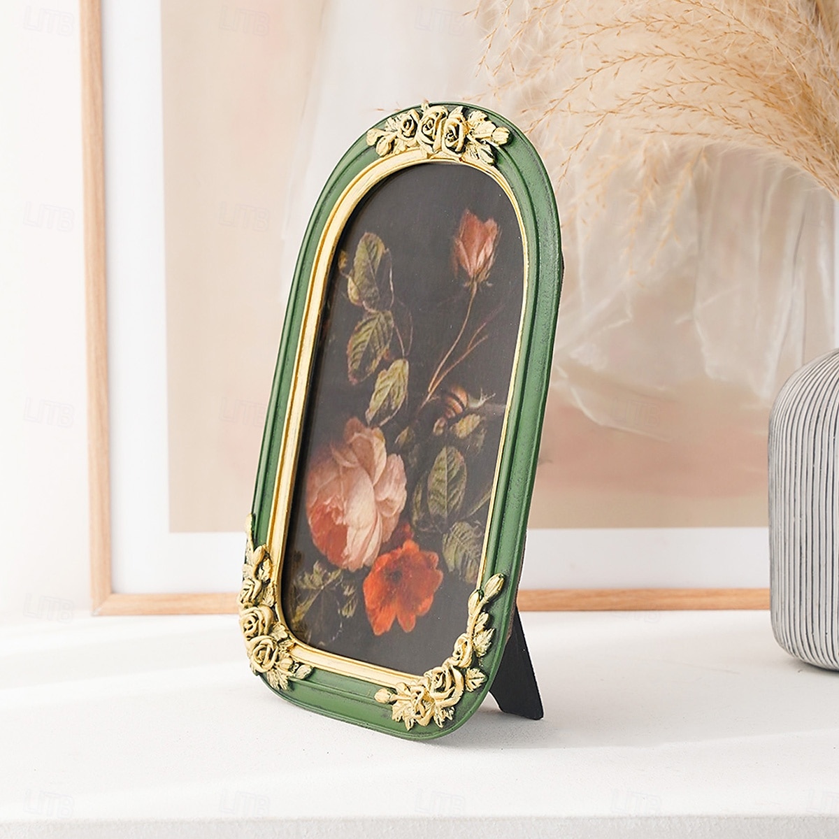Resin Ghost Reading Rose Arched Desktop Decorative Photo Frame, Home Decor Figurine for Bedroom, Study, Office Desk, Photo Display, and Photography Props 2025 - $20.99 –P4