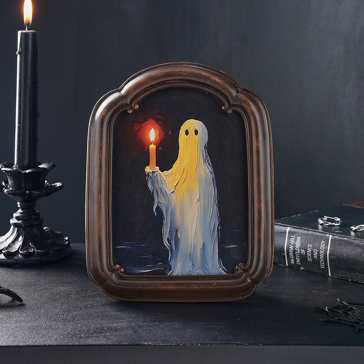 Halloween Resin Photo Frame Decor, Black and Brown Ghost Holding Candle Design, Round and Square Shapes for Home, Bedroom, Study, and Office Desktop Halloween Photo Display 2025 - $17.49 –P6