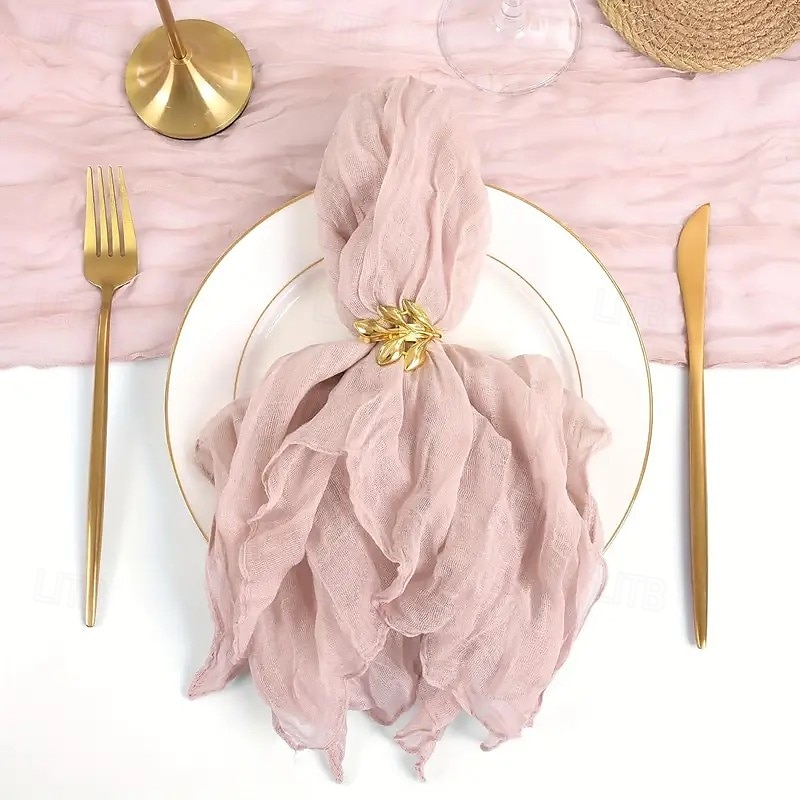 Lot de 10 serviettes en polyester de couleur unie, serviettes de table rectangulaires tissées de 20 x 20 pouces avec bordure élégante, parfaites pour la décoration de table de Noël, de vacances, de de 2025 ? $23.99 –P15