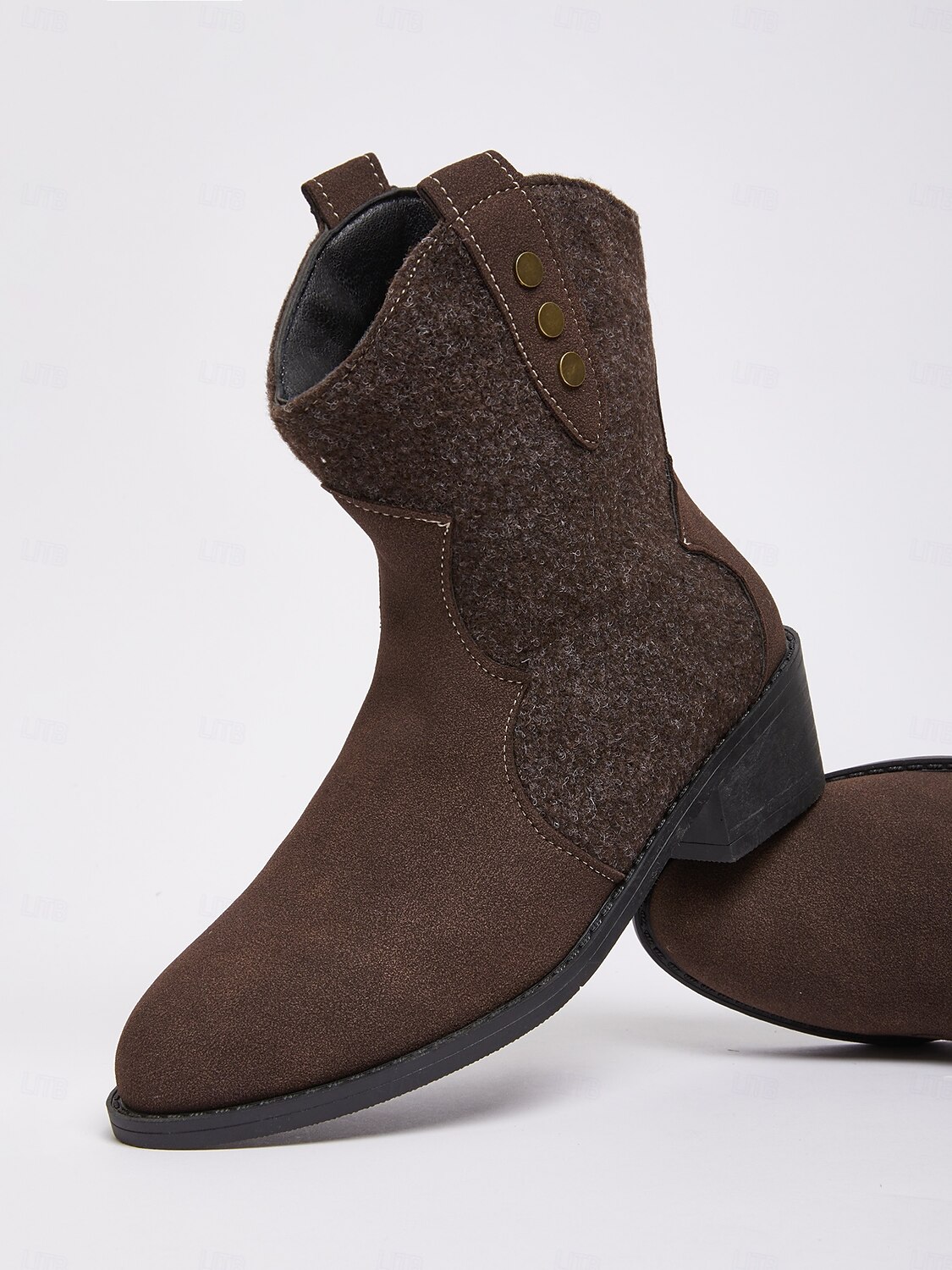 Bottes mi-mollet western couleur café pour femmes avec boutons décoratifs – design élégant inspiré de la ferme pour les festivals de récolte et les vêtements d'extérieur décontractés de 2025 ? $34.99 –P1