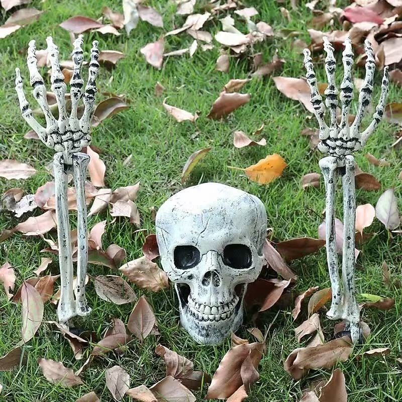 Halloween-skelett, banbrytande dekorationsset, realistiska dödskalle- och armstöttor för utomhusträdgårdsdekor, läskigt Halloween-skelett-rekvisitakit 2026 - $20.99 –P4