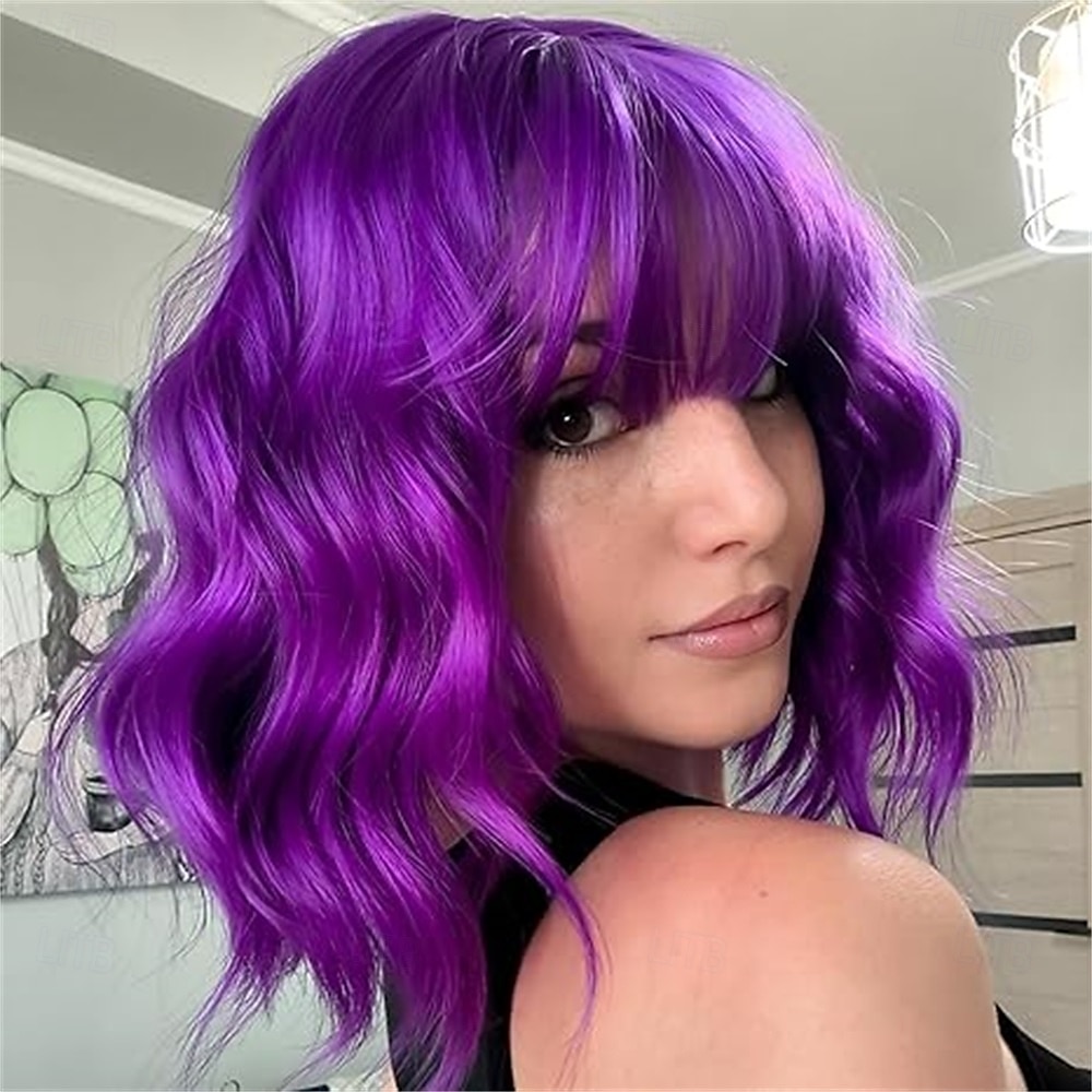 Parrucca viola con frangia, parrucche corte viola chiaro per donne, parrucca ondulata caschetto viola lavanda, parrucche sintetiche per cosplay per feste di Halloween. del 2025 a $23.99 –P5